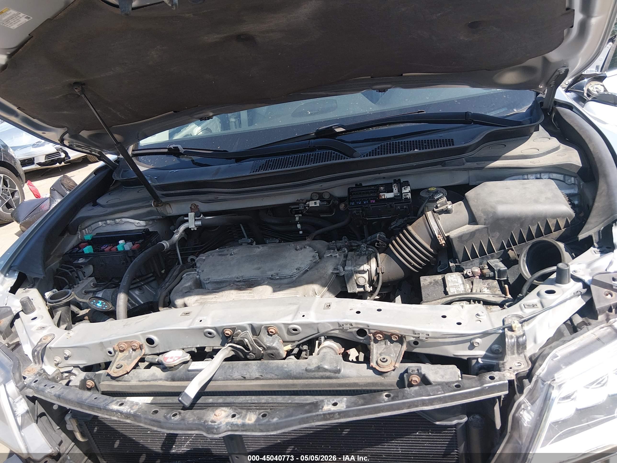 2014 Acura Mdx Technology Package Silver vin: 5FRYD4H43EB013936