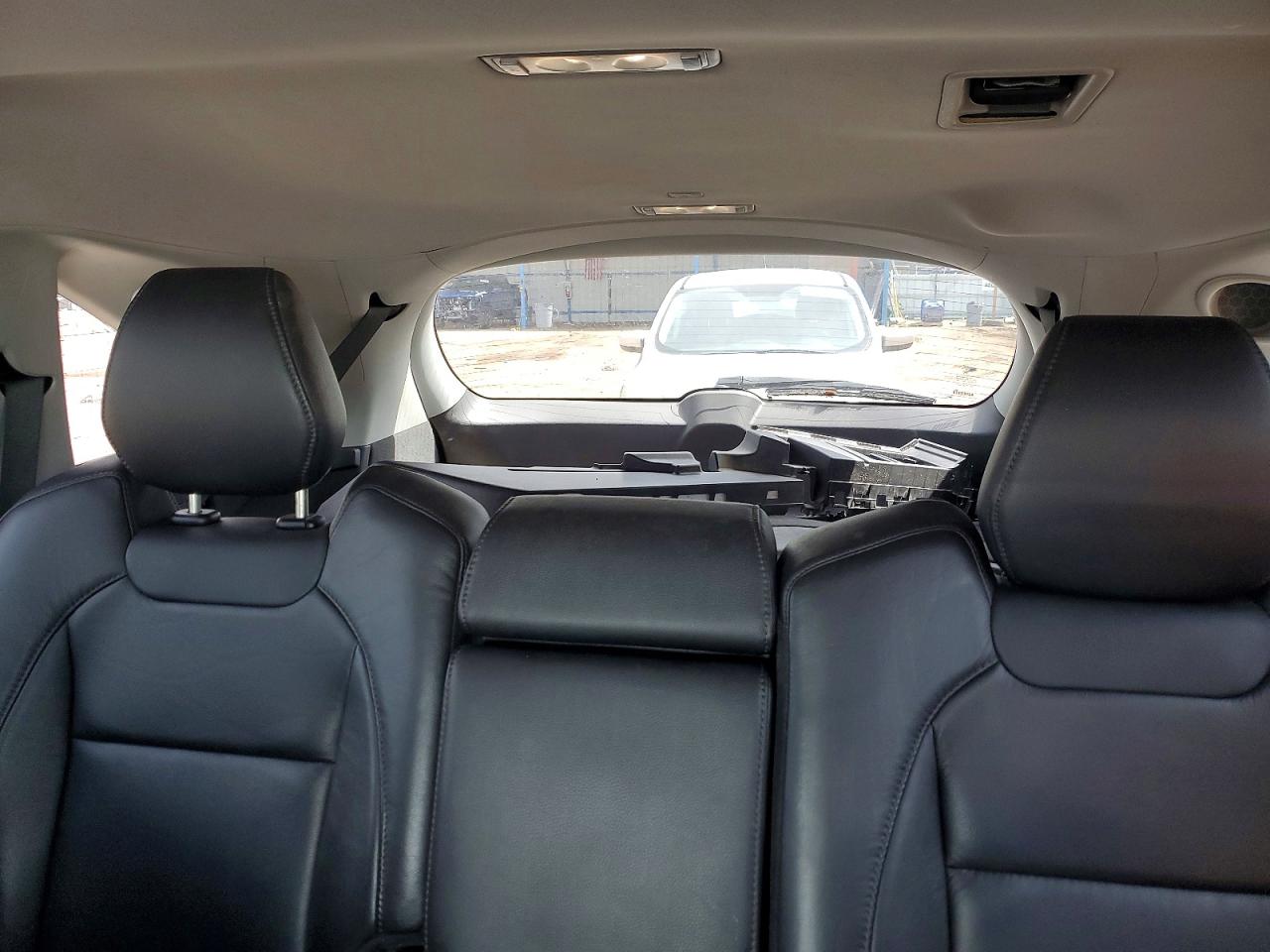 2014 Acura Mdx Silver vin: 5FRYD4H43EB049304
