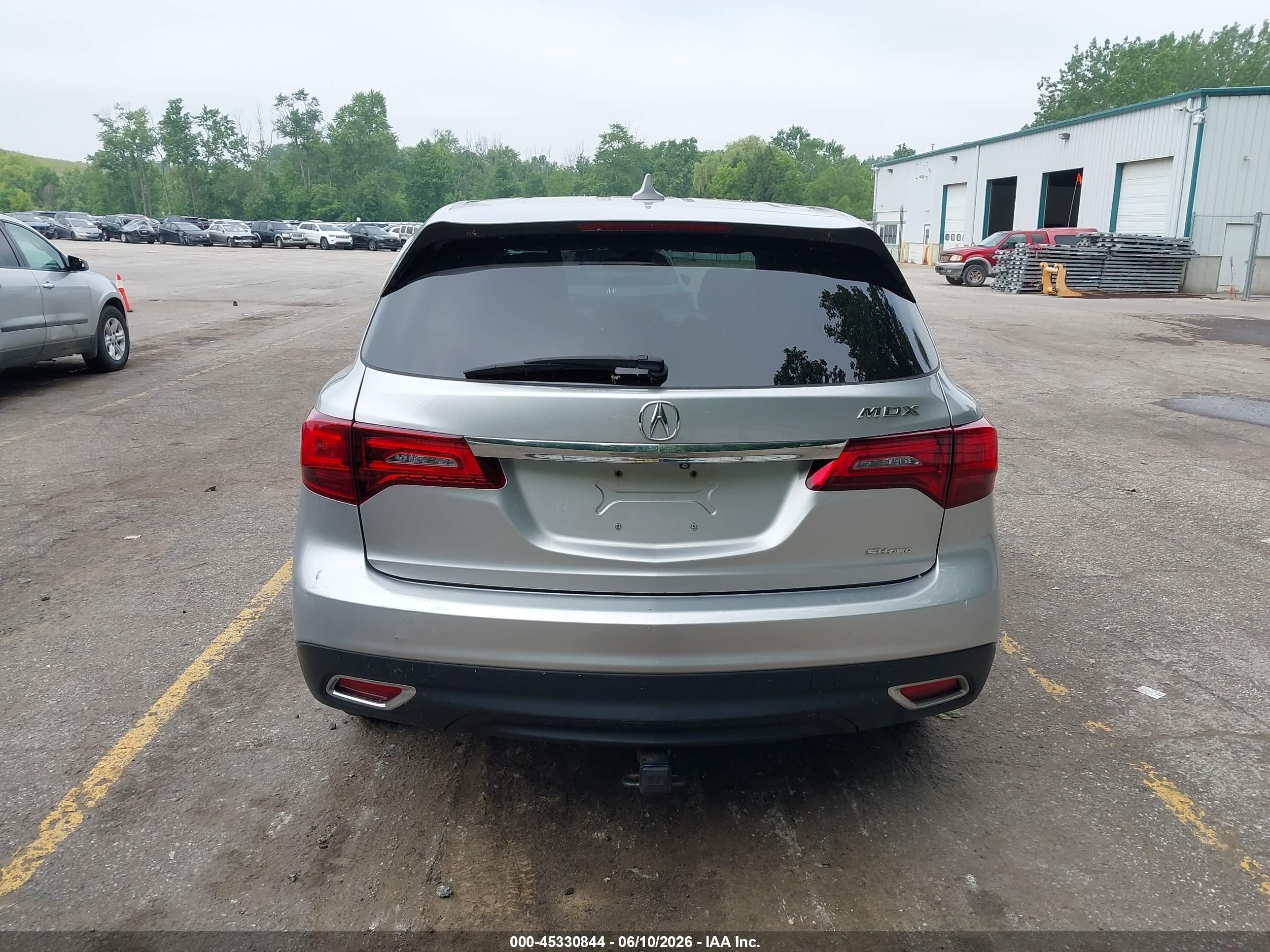 2015 Acura Mdx Technology Package Silver vin: 5FRYD4H48FB009656