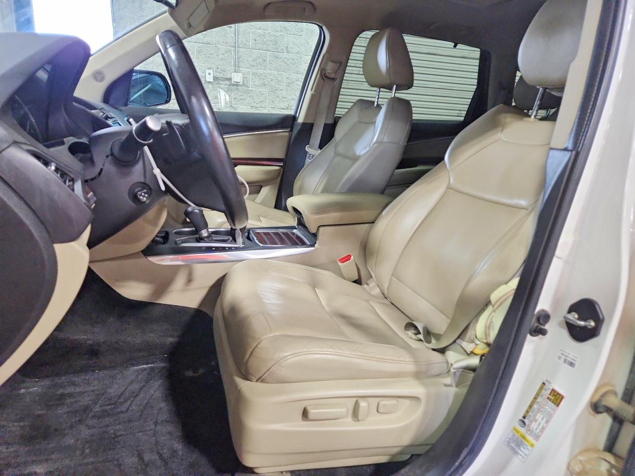 2015 Acura Mdx Technology White vin: 5FRYD4H63FB026298