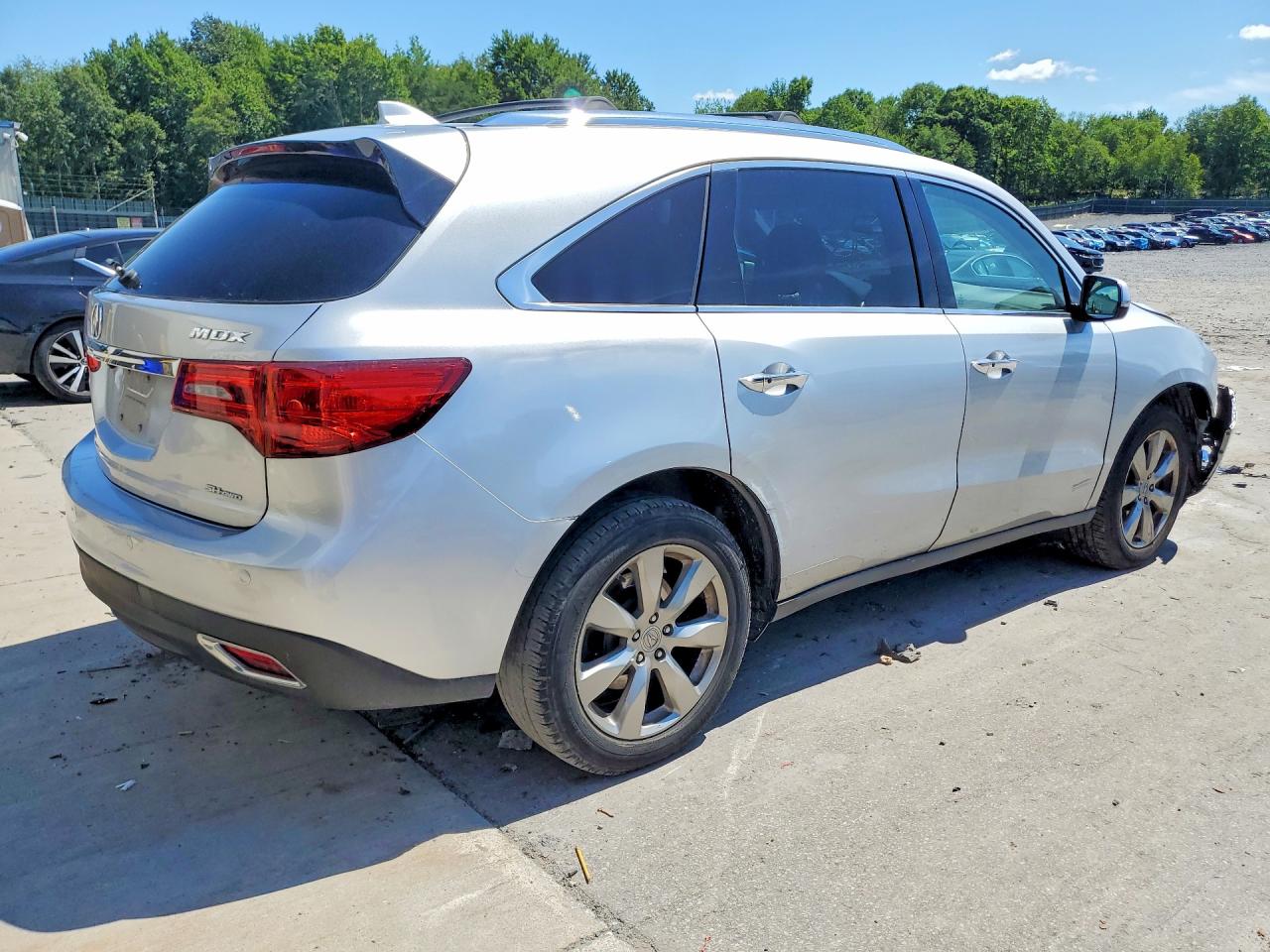 2015 Acura Mdx Advance Серебряный vin: 5FRYD4H84FB007762