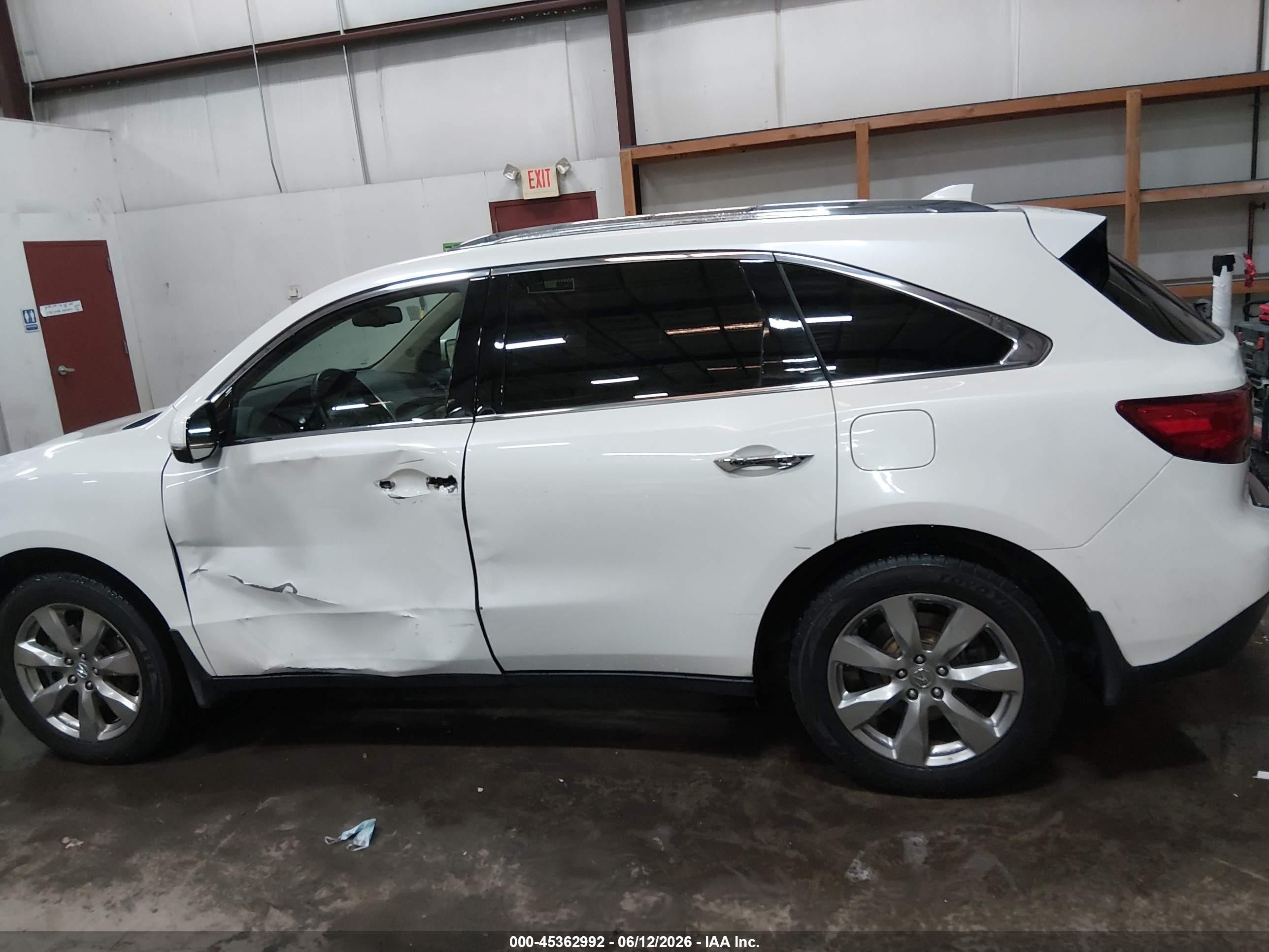 2015 Acura Mdx Advance Pkg W/entertainment Pkg White vin: 5FRYD4H87FB024006