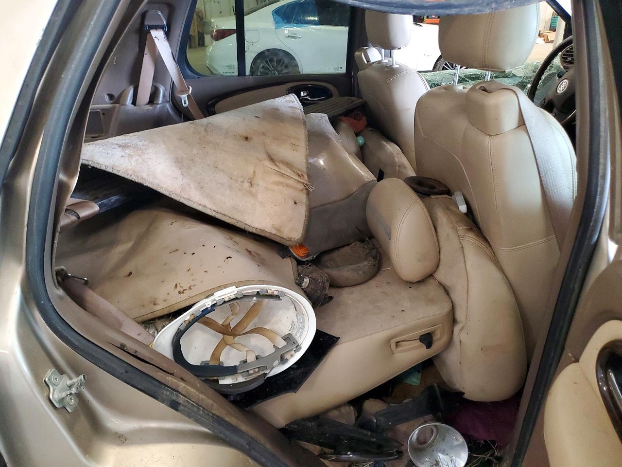 2005 Buick Rainier Cxl Золотой vin: 5GADT13S052101256