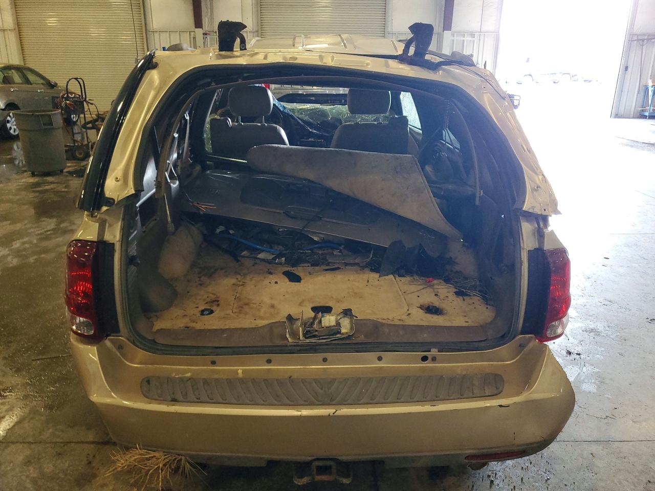 2005 Buick Rainier Cxl Золотой vin: 5GADT13S052101256