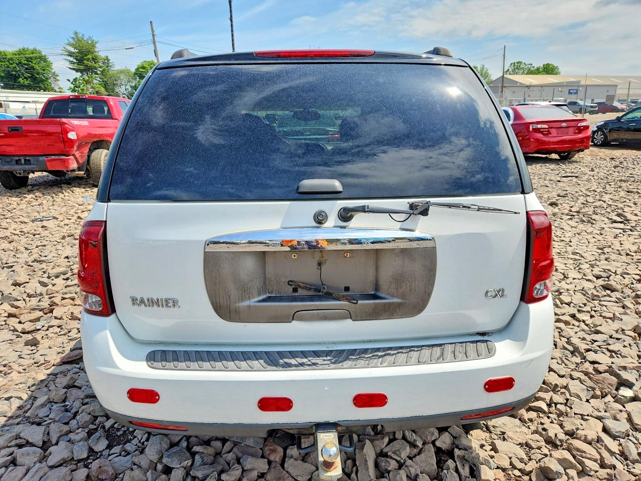 2005 Buick Rainier Cxl White vin: 5GADT13S352203294