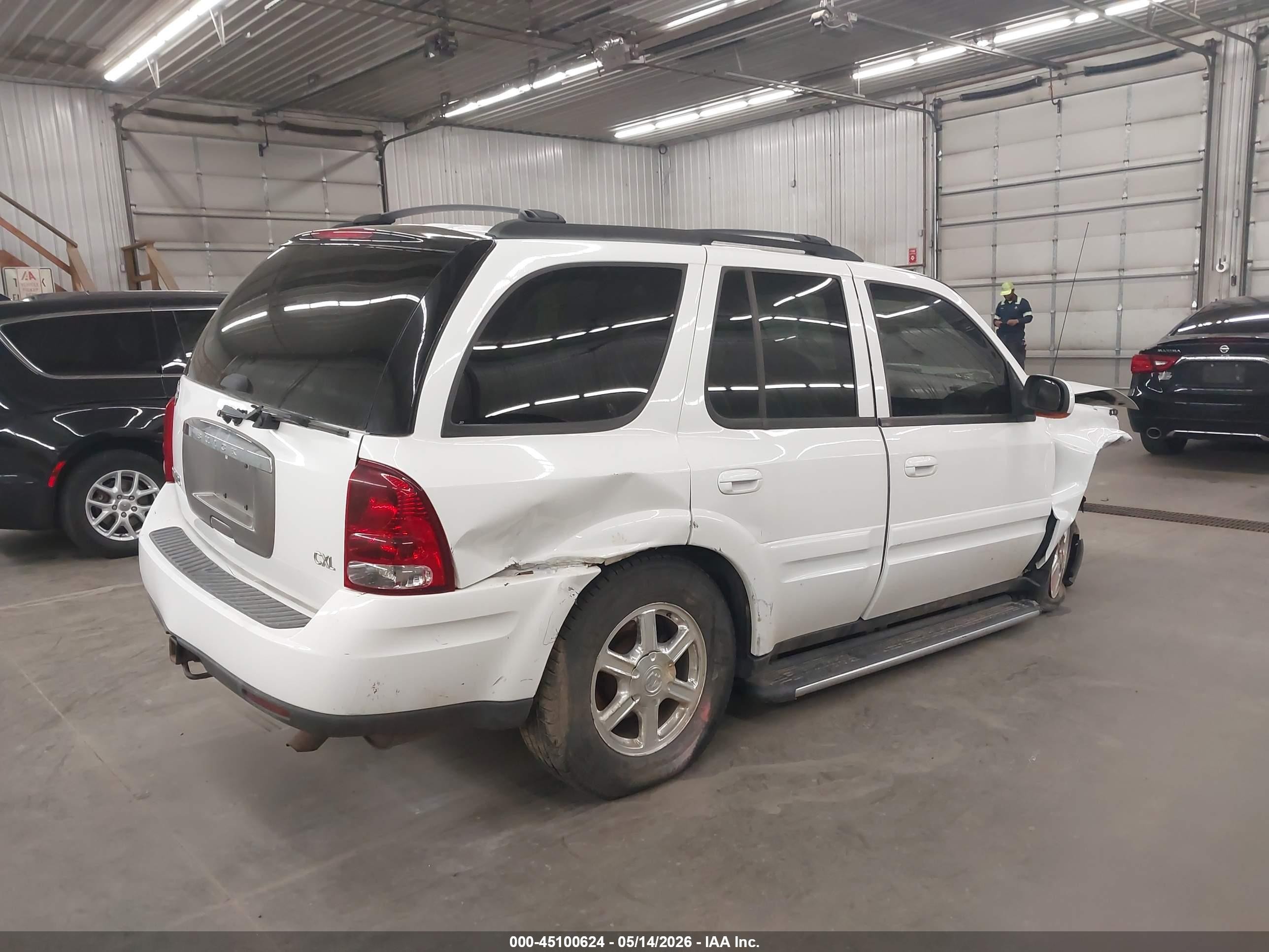 2005 Buick Rainier Cxl White vin: 5GADT13S752242339
