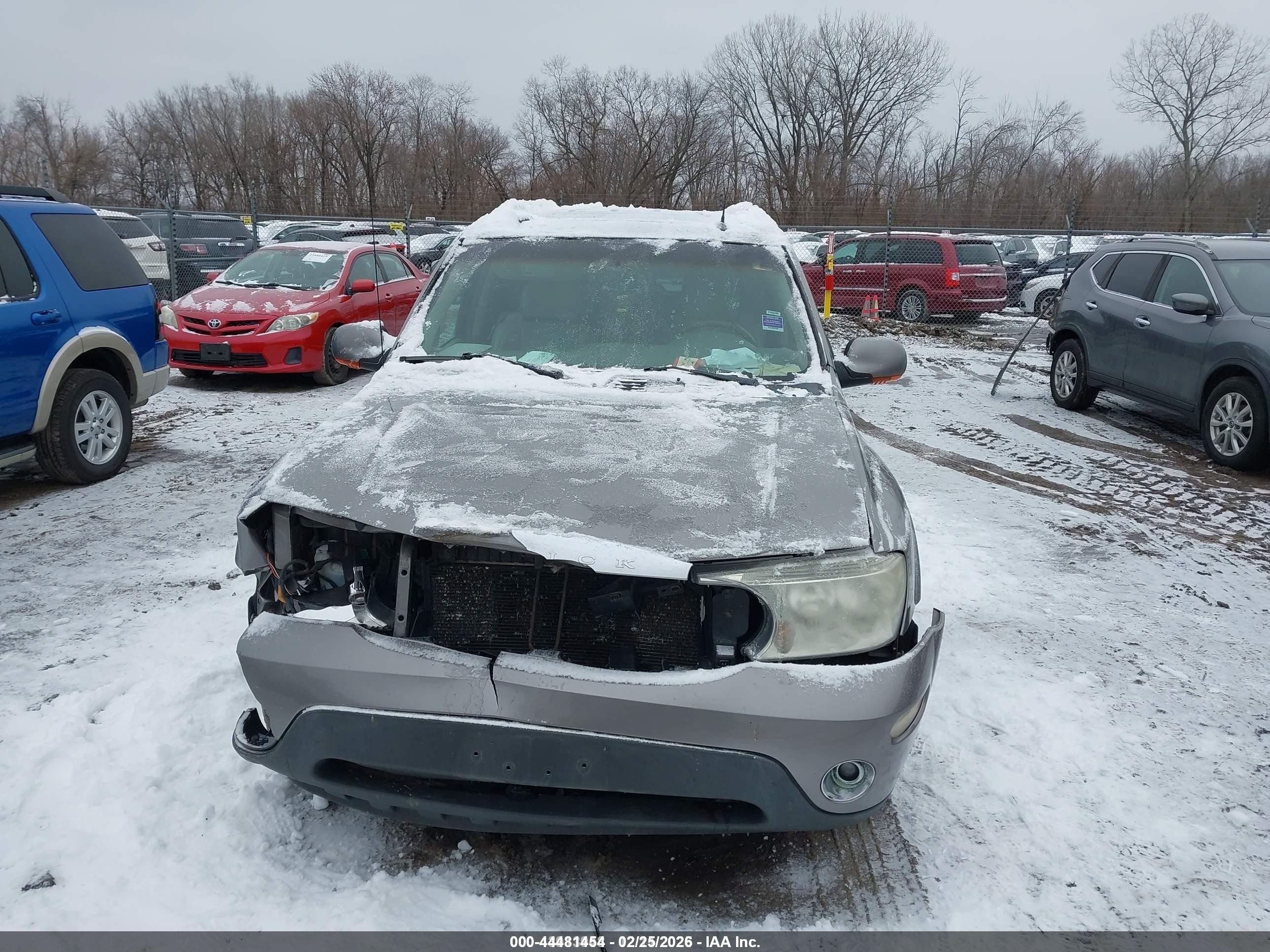 2005 Buick Rainier Cxl Gray vin: 5GADT13S952322662
