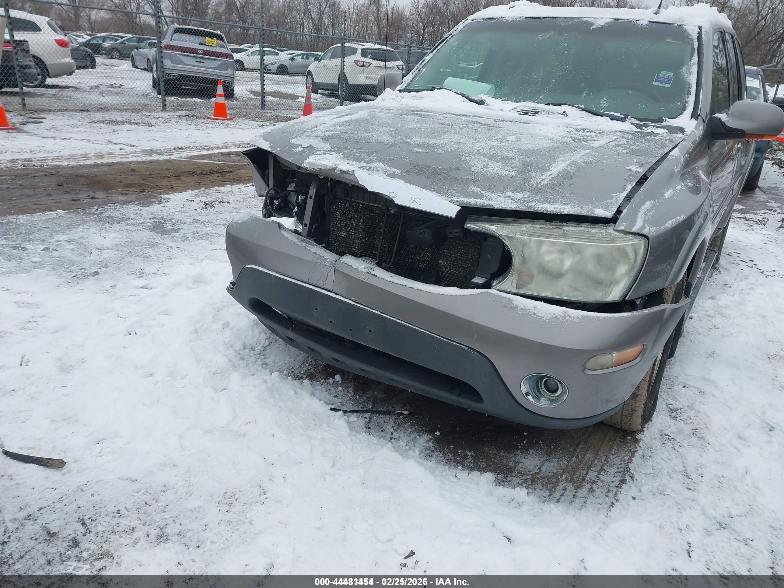 2005 Buick Rainier Cxl Gray vin: 5GADT13S952322662