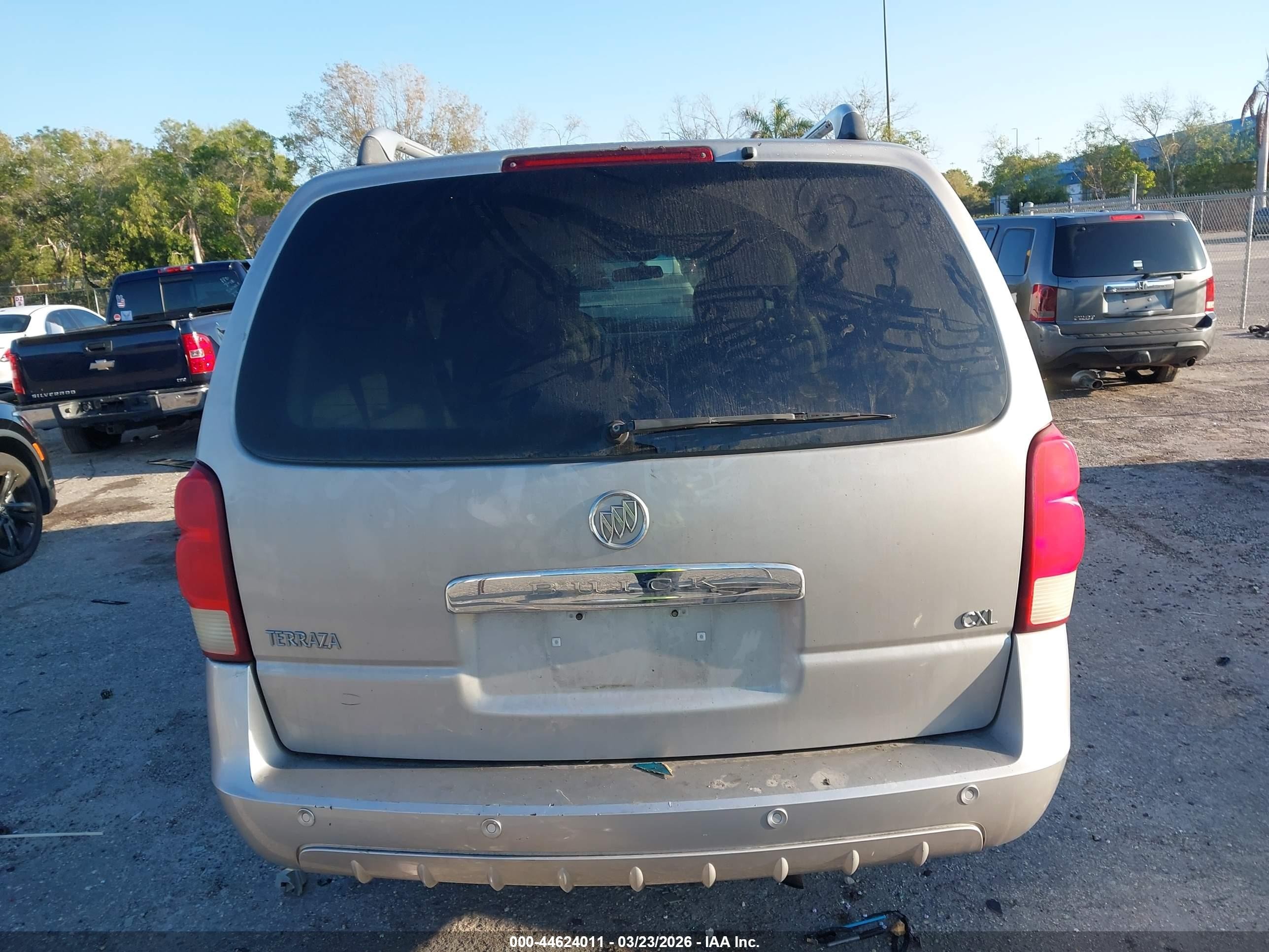 2005 Buick Terraza Cxl Silver vin: 5GADV33L25D218291
