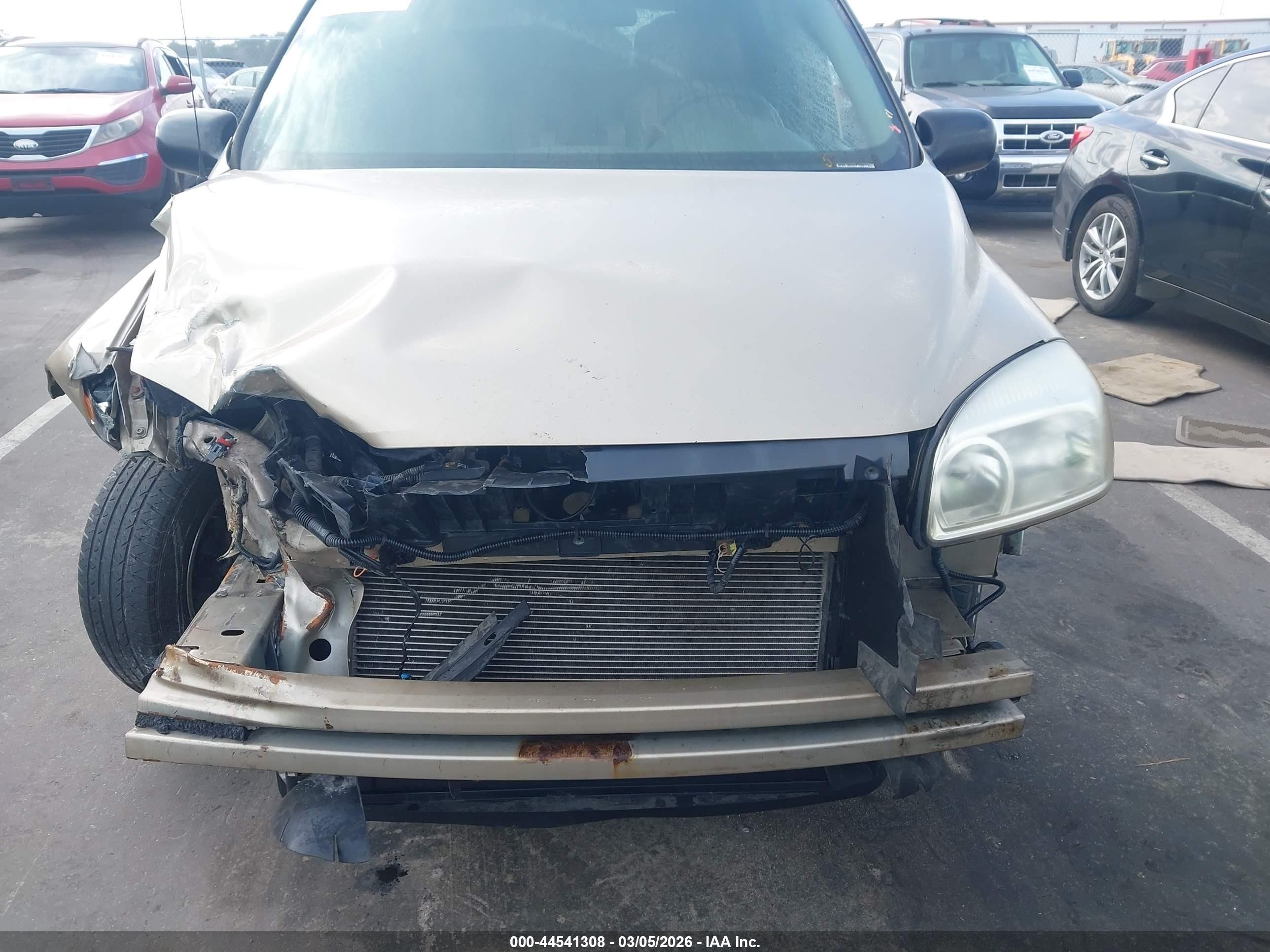 2006 Buick Terraza Cxl Champagne vin: 5GADV33LX6D216404