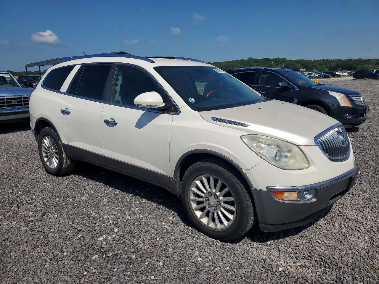 2008 Buick Enclave Cxl White vin: 5GAER23708J230239