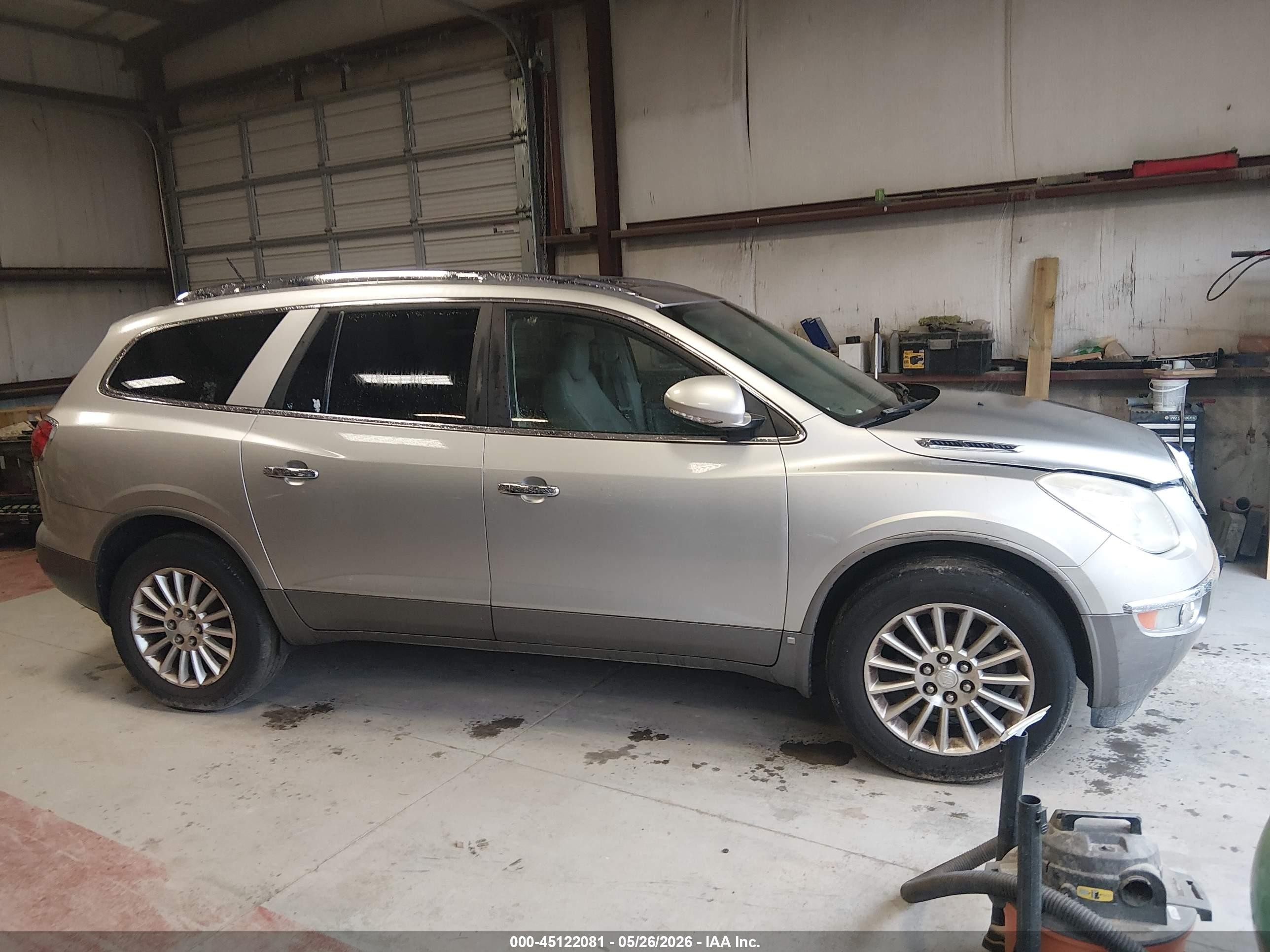 2008 Buick Enclave Cxl Silver vin: 5GAER23718J245042
