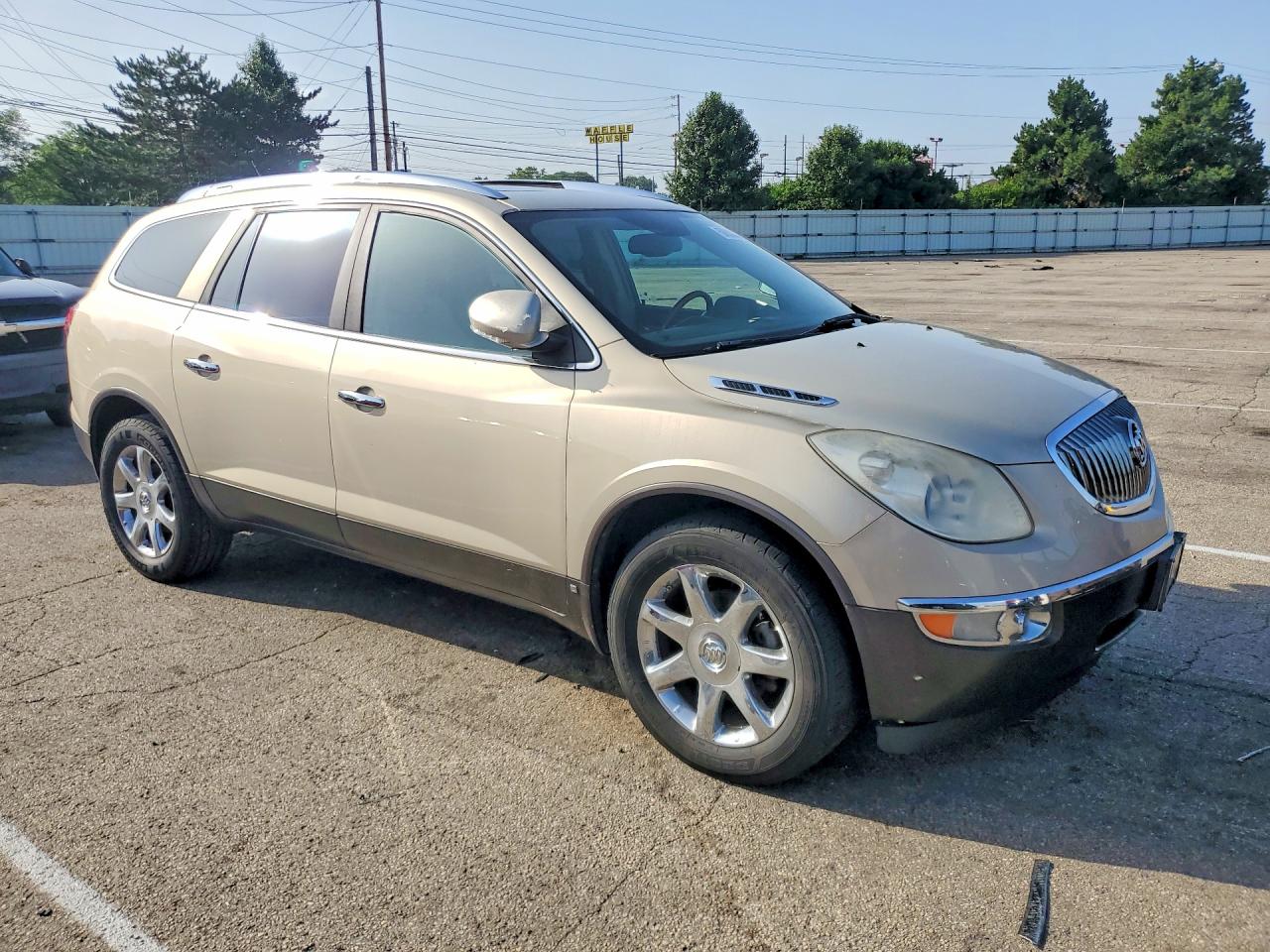 2008 Buick Enclave Cxl Бежевый vin: 5GAER23718J264674
