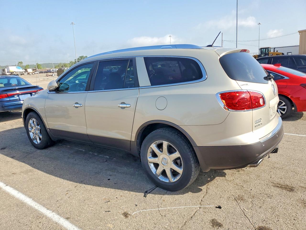 2008 Buick Enclave Cxl Бежевый vin: 5GAER23718J264674