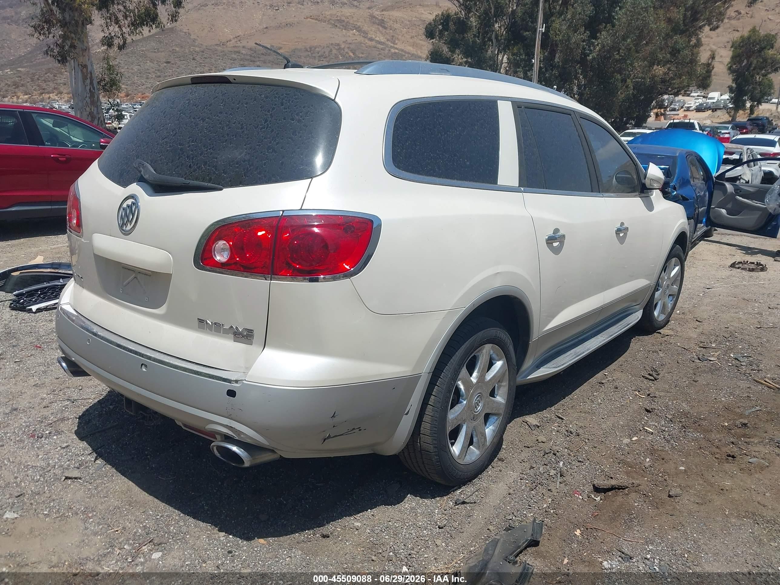 2008 Buick Enclave Cxl White vin: 5GAER23728J304809