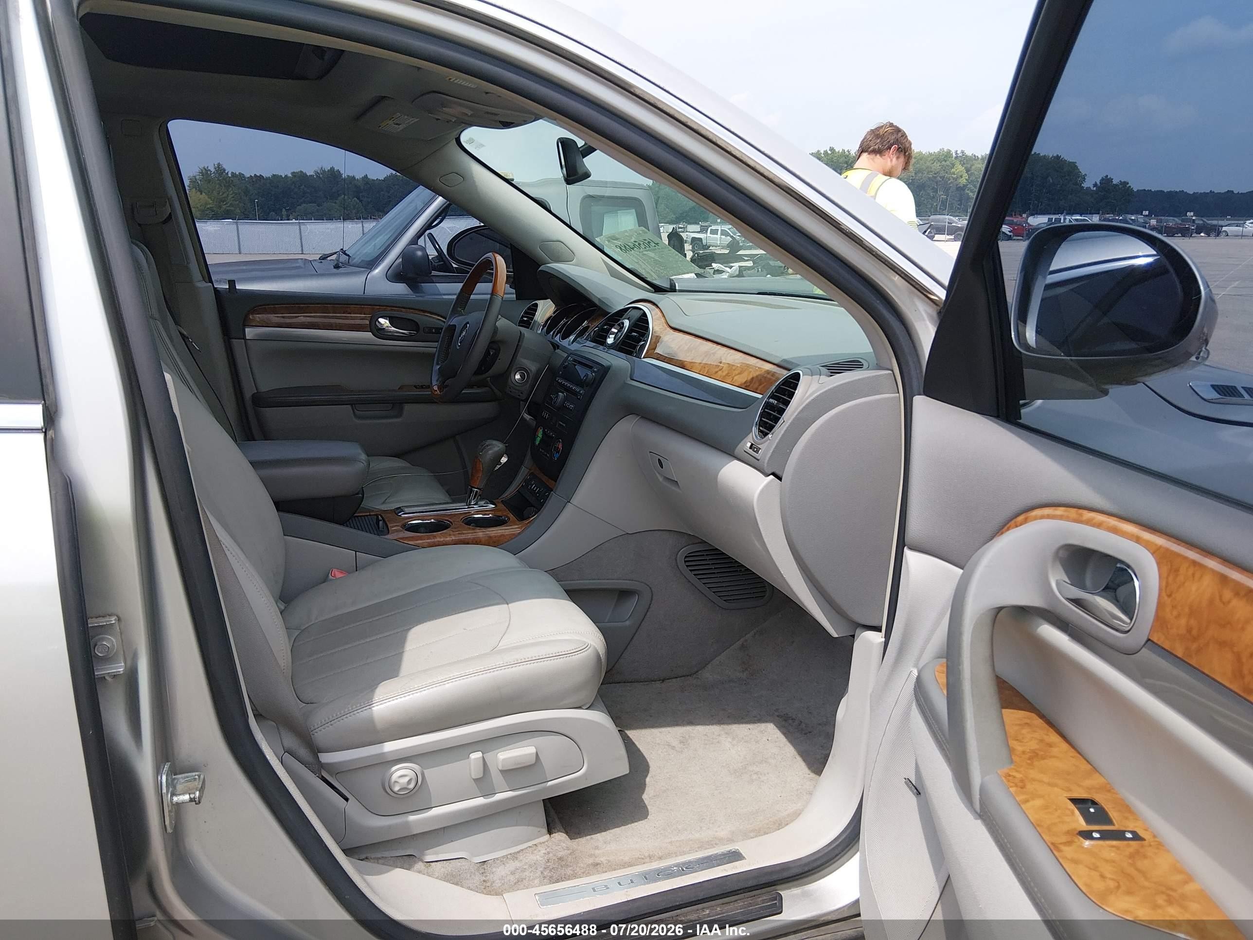 2008 Buick Enclave Cxl Silver vin: 5GAER23748J151639