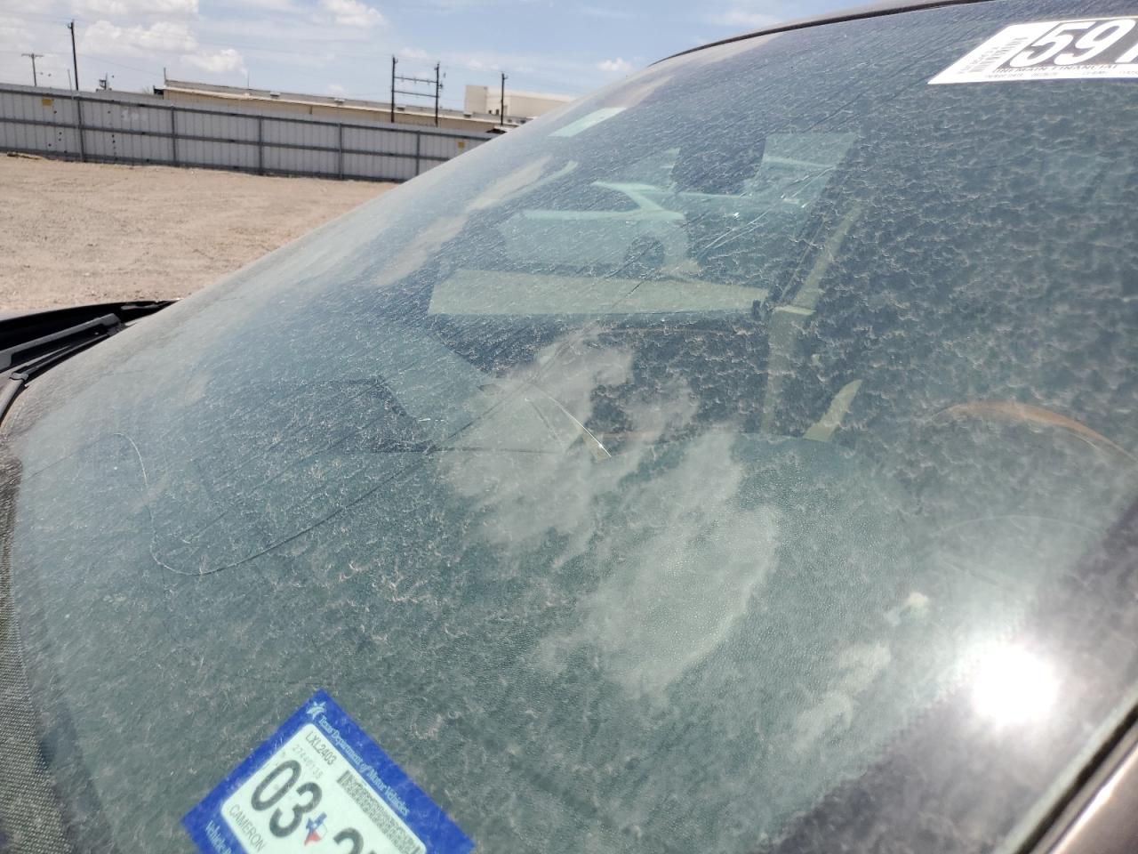 2008 Buick Enclave Cxl Brown vin: 5GAER23788J103657 Damage: Windshield, Broken, Replacement Required