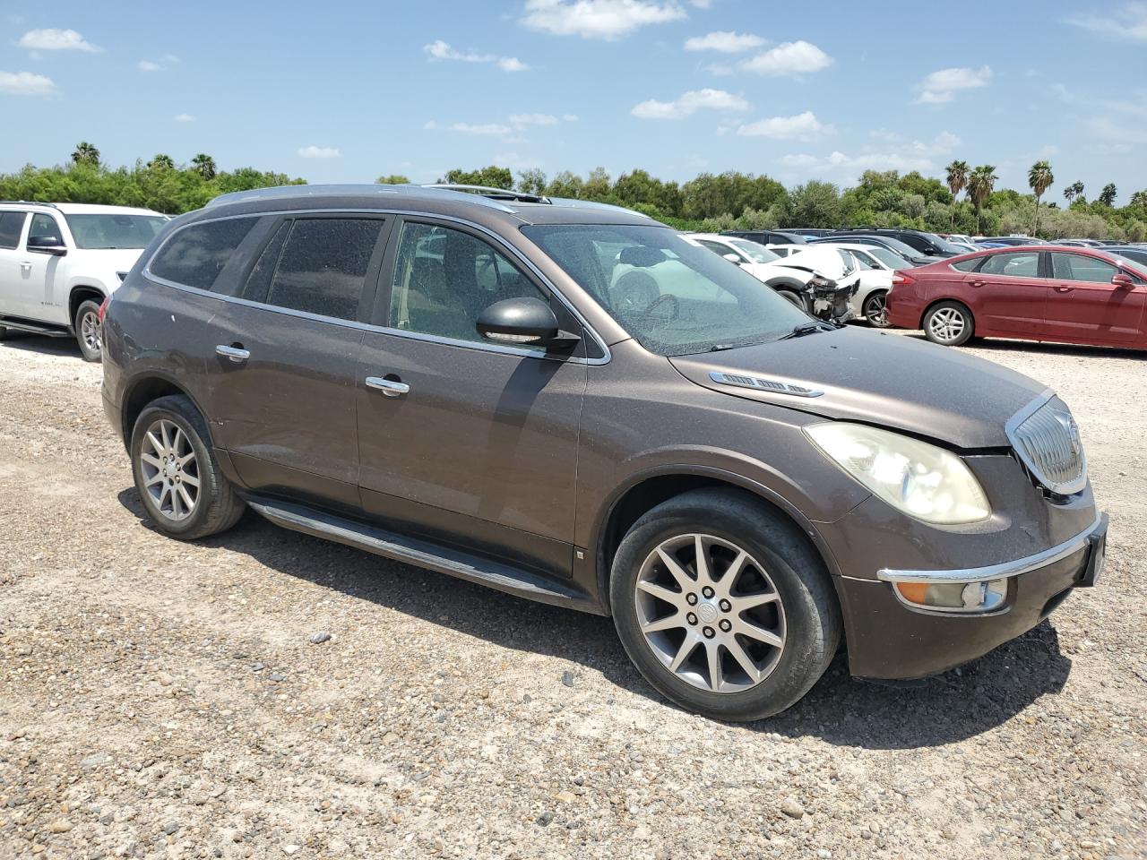 2008 Buick Enclave Cxl Brown vin: 5GAER23788J103657 Damage: Right Qtr Panel, Dent(S) W/ Paint Dmg, 4 To 5 Inches