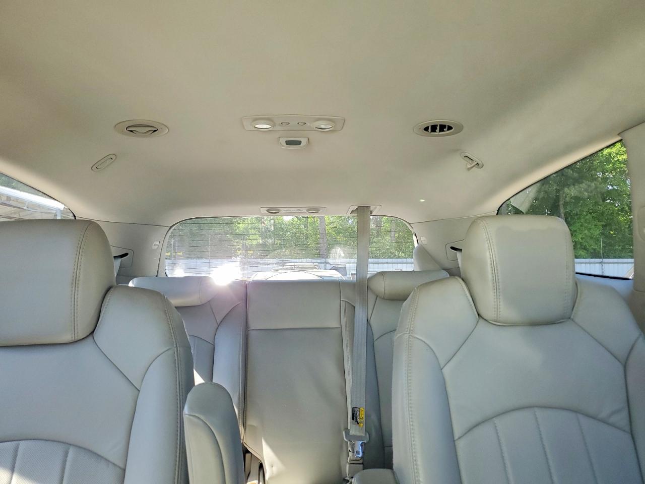 2008 Buick Enclave Cxl Silver vin: 5GAER23798J108415