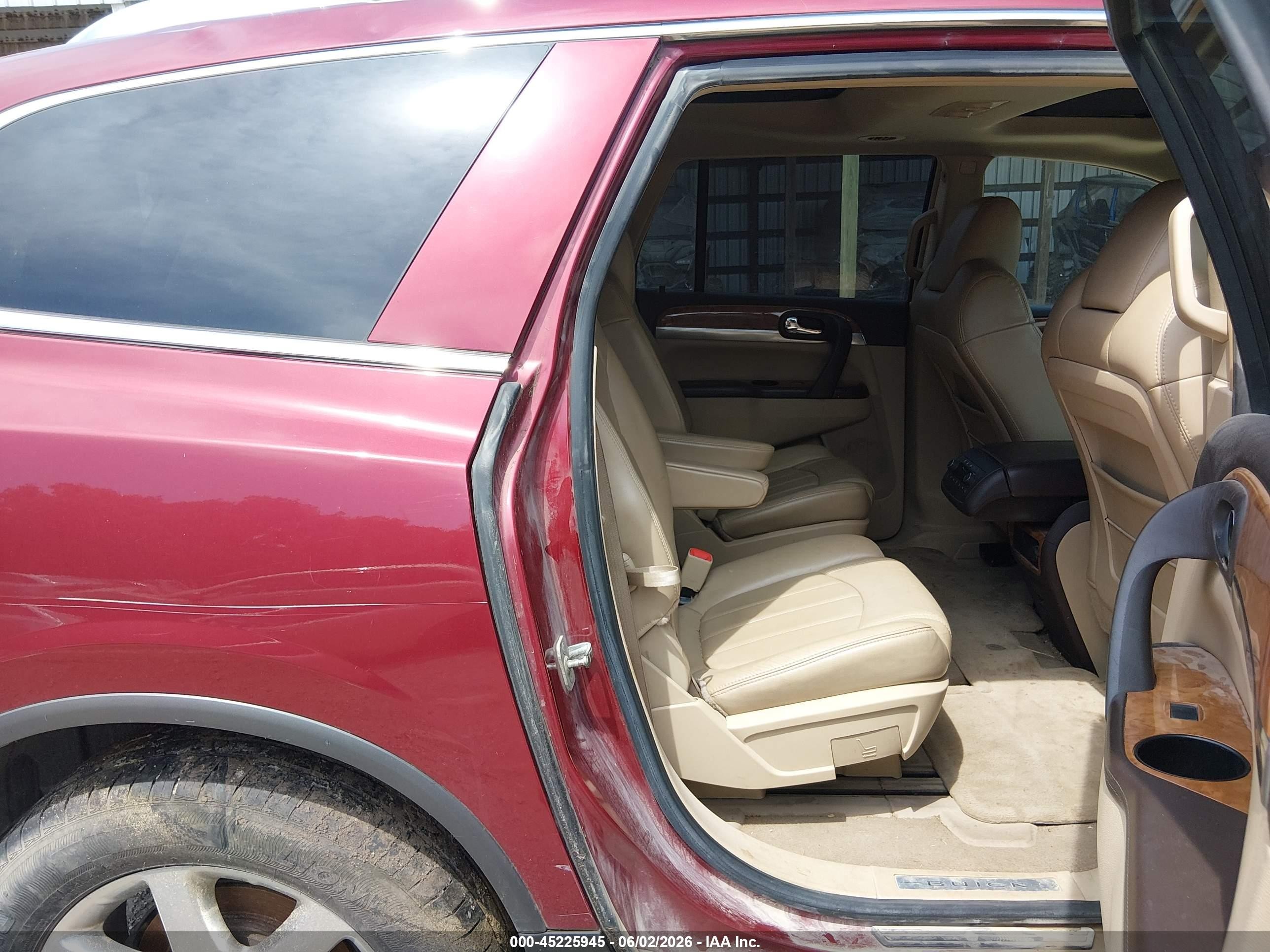 2008 Buick Enclave Cxl Red vin: 5GAER237X8J279822