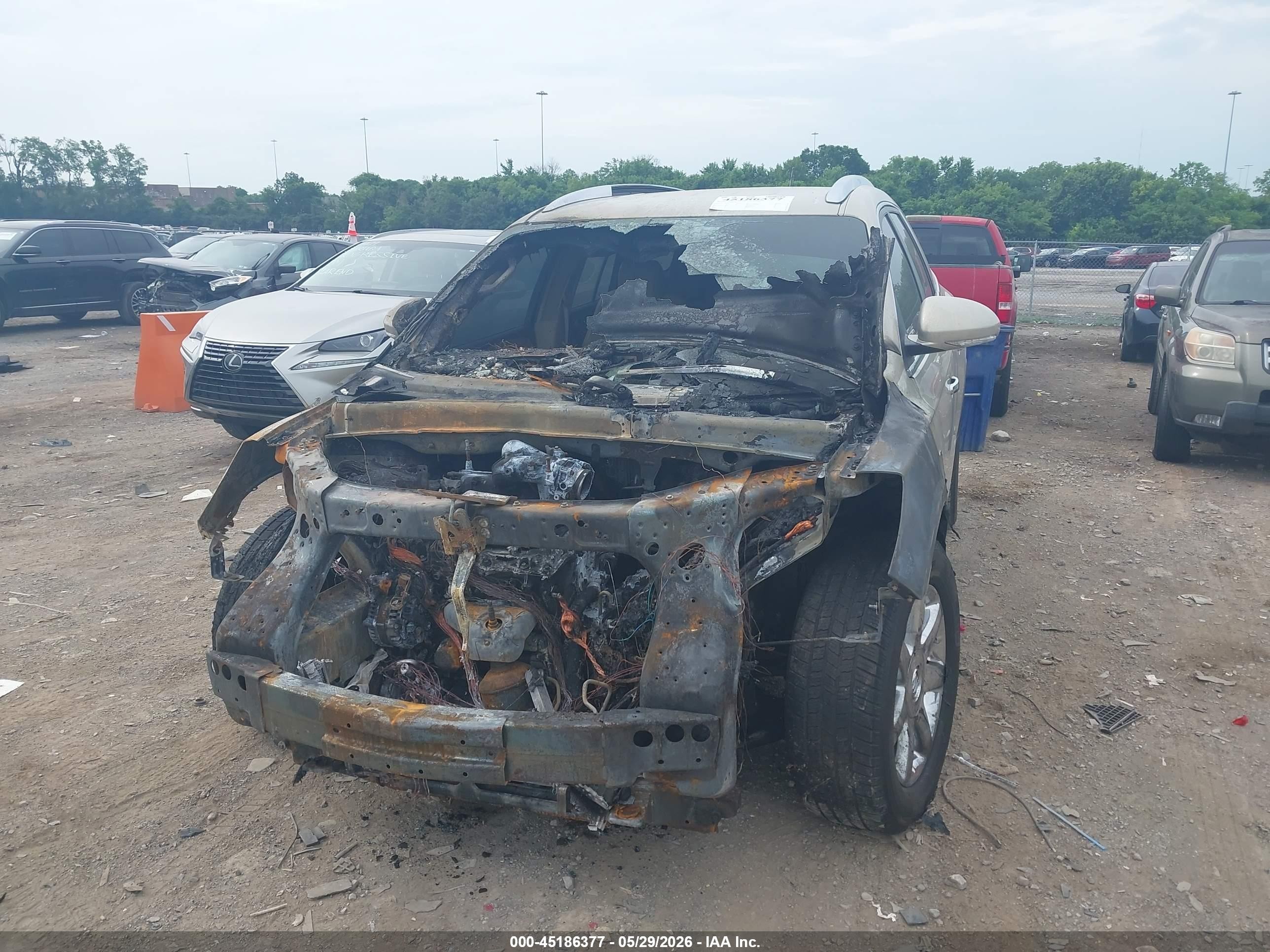 2008 Buick Enclave Cxl Gold vin: 5GAER237X8J303598