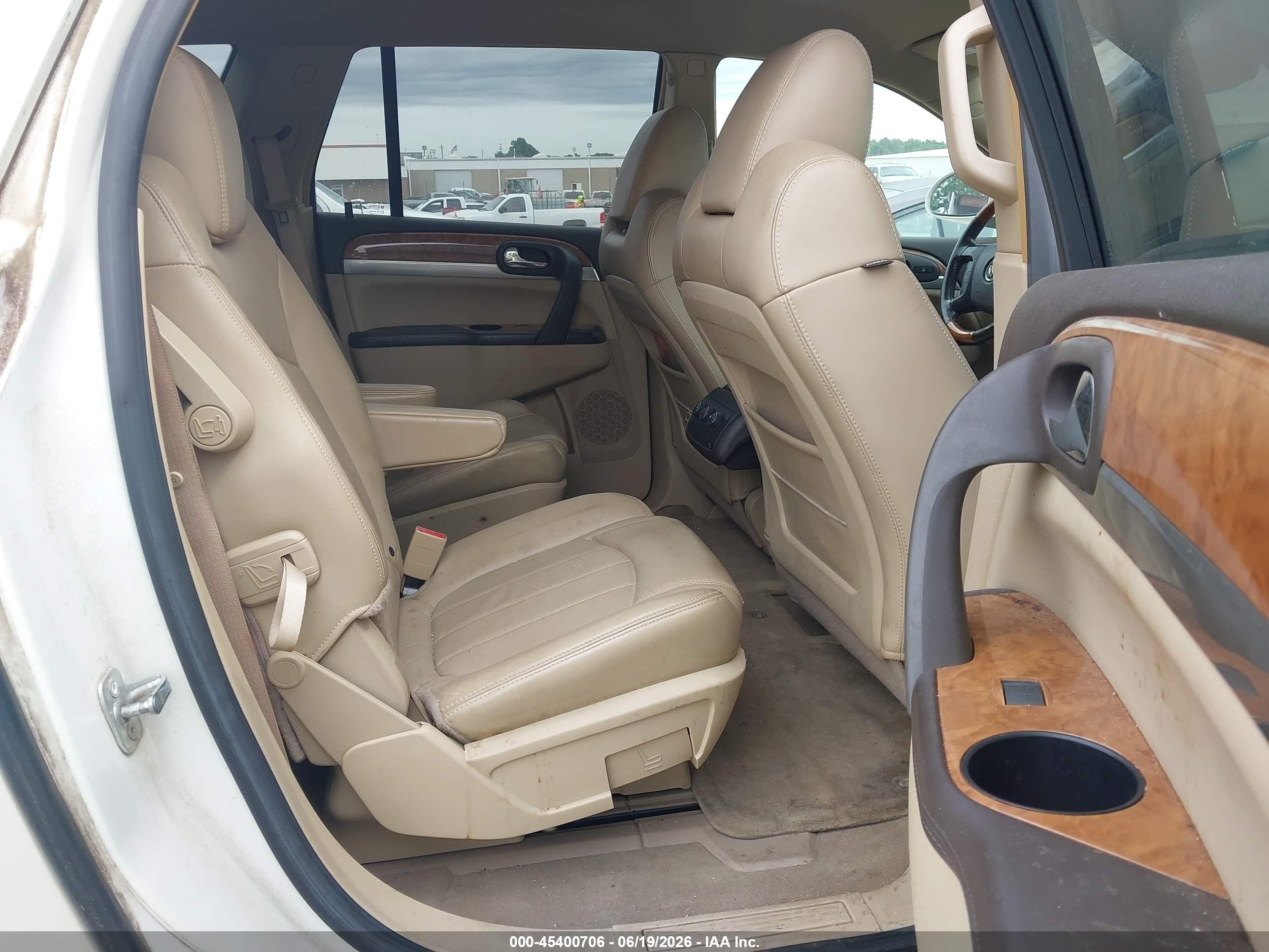 2009 Buick Enclave Cxl Белый vin: 5GAER23D39J115609