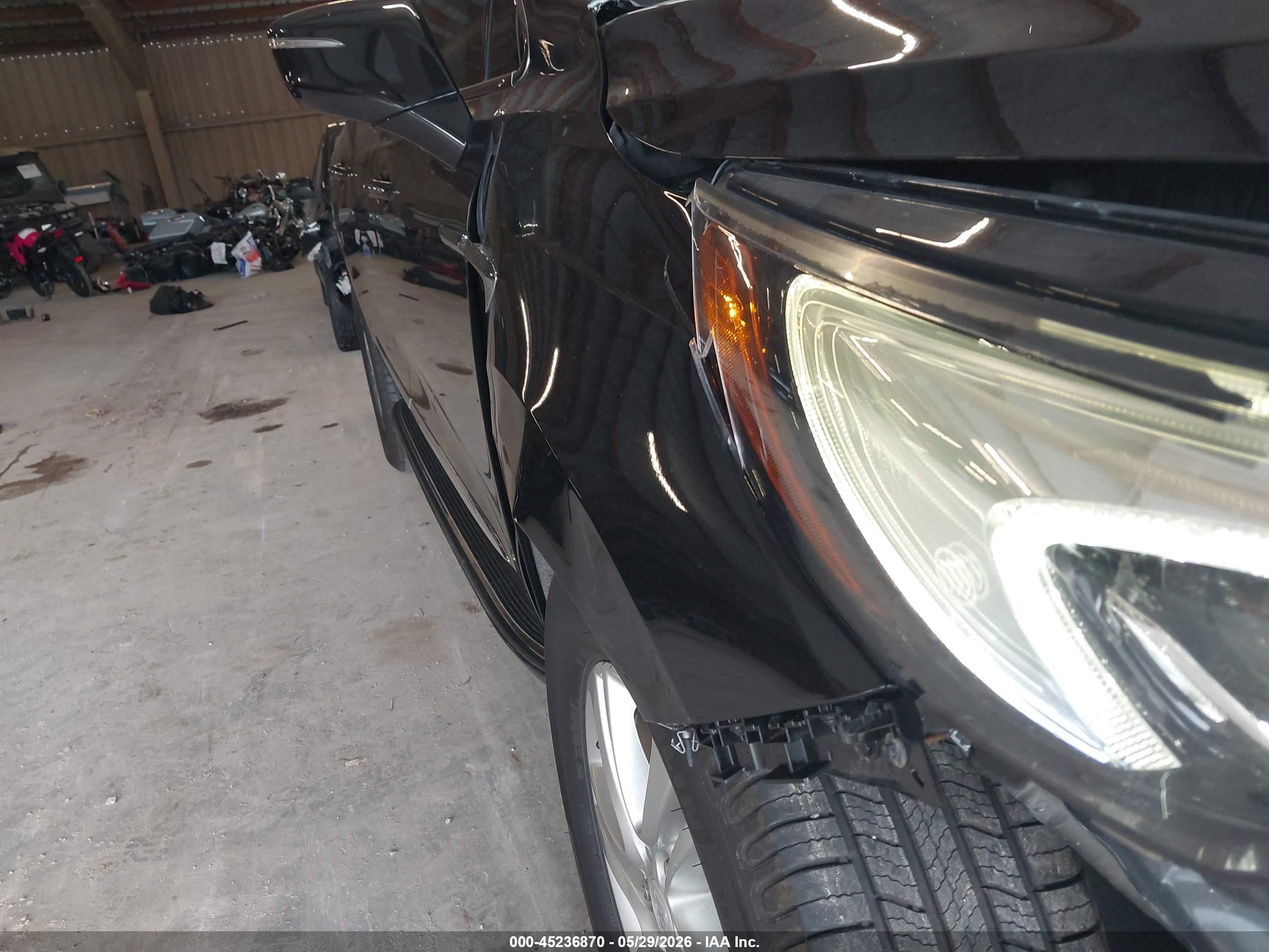 2018 Buick Enclave Essence Black vin: 5GAERBKW2JJ256498