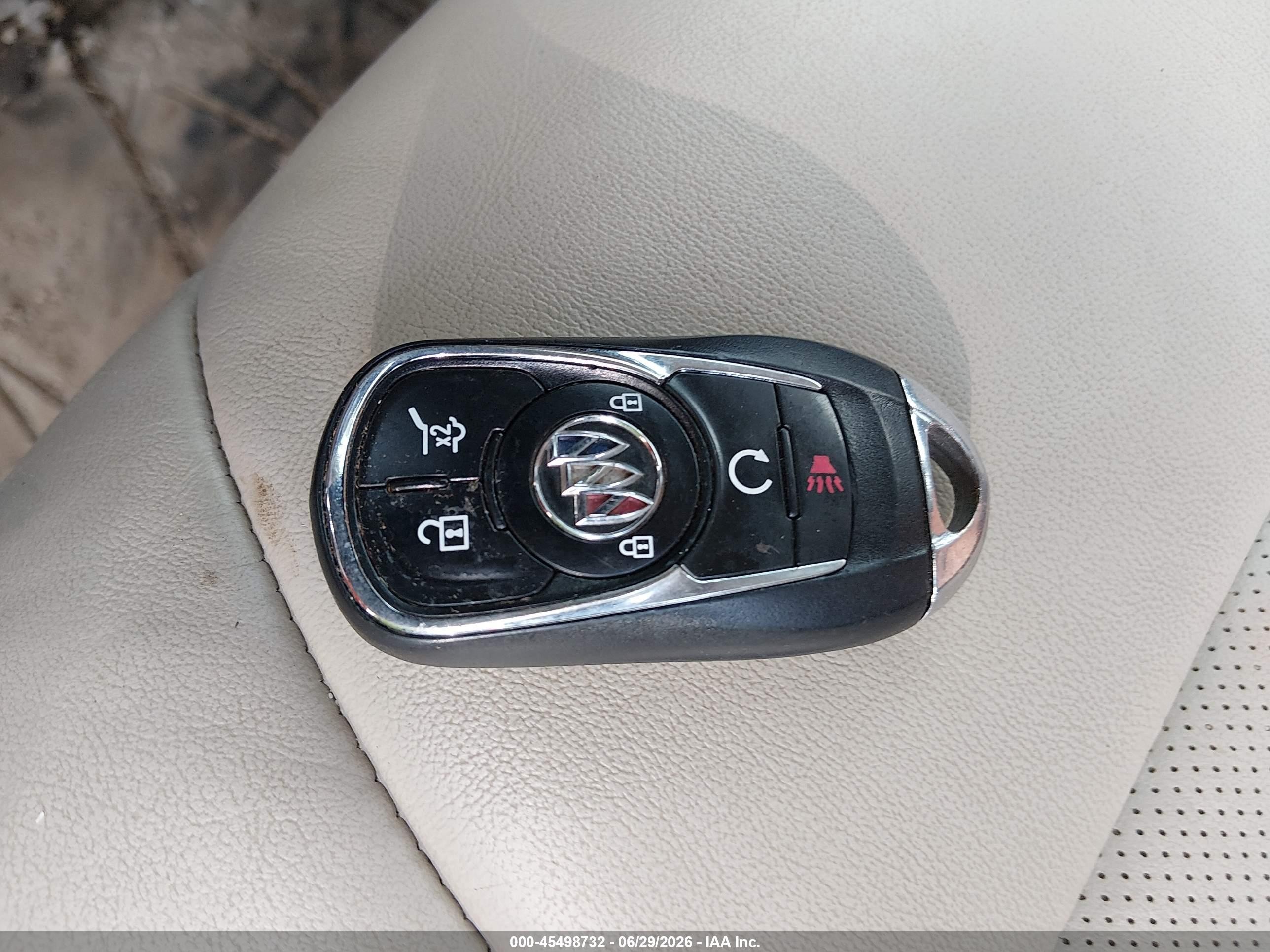 2020 Buick Enclave Fwd Essence White vin: 5GAERBKW3LJ302892