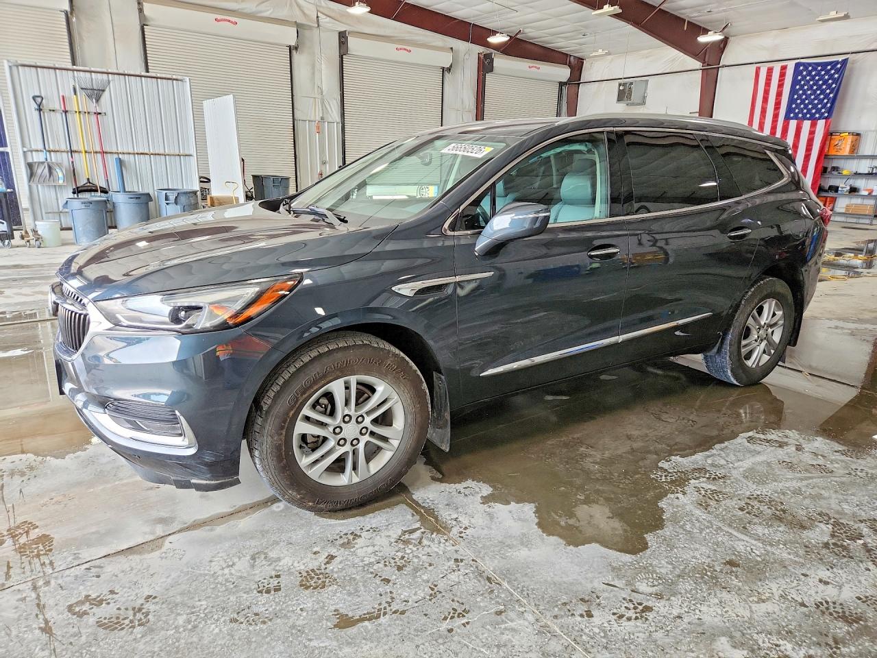 2018 Buick Enclave Essence Gray vin: 5GAERBKW7JJ197223