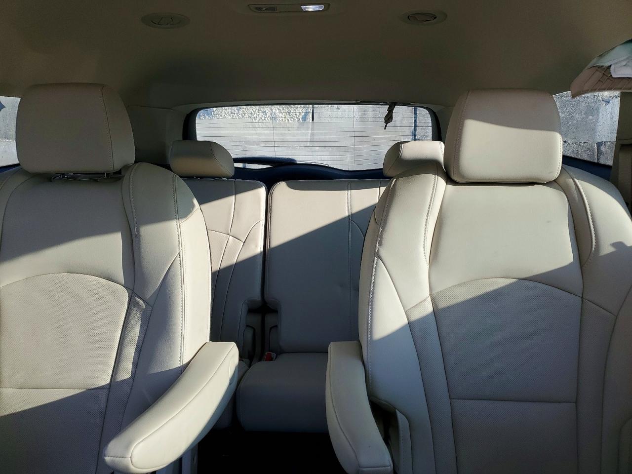 2023 Buick Enclave Essence Белый vin: 5GAERBKW9PJ117865
