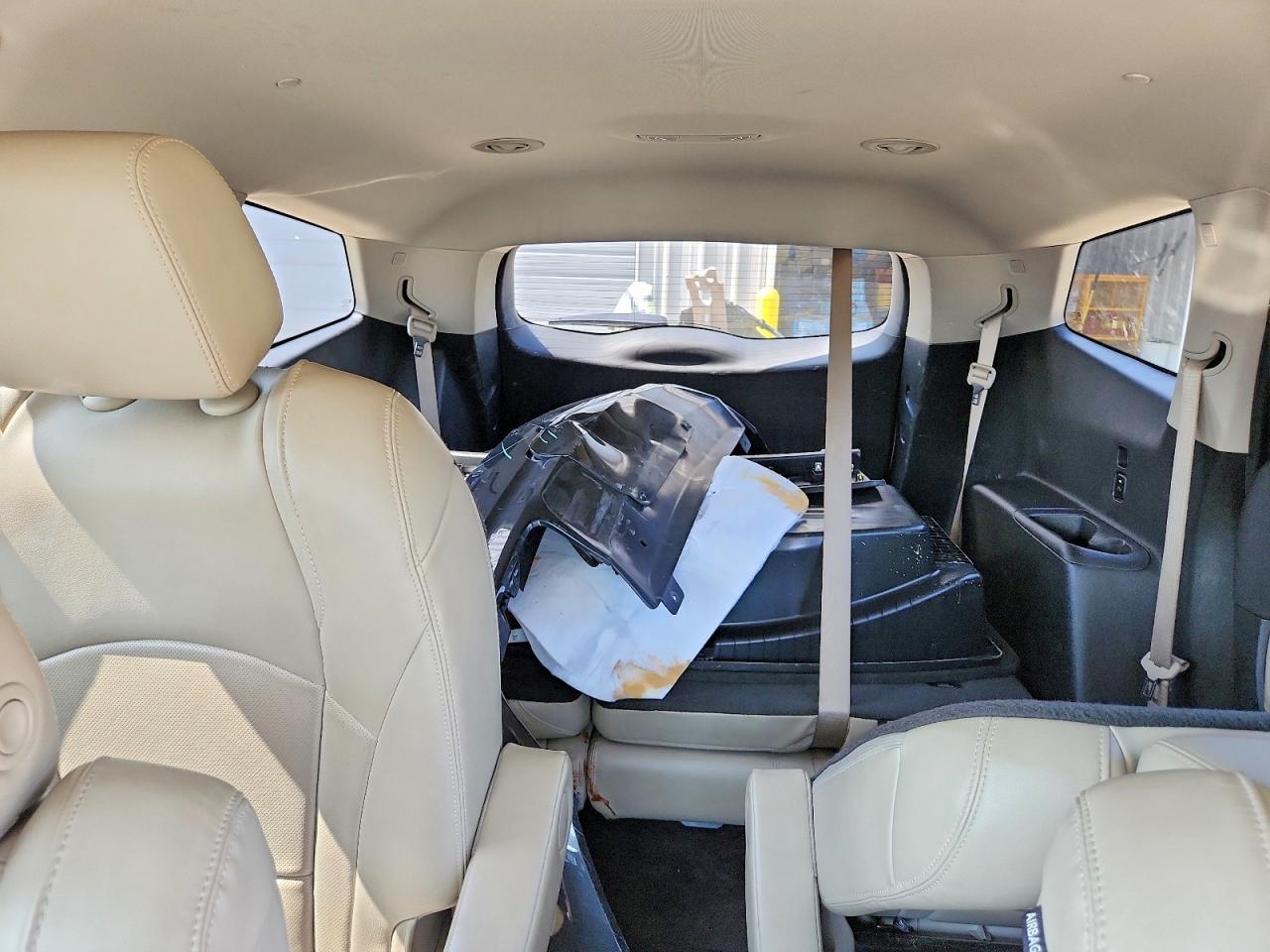 2020 Buick Enclave Essence Синий vin: 5GAERBKWXLJ113950