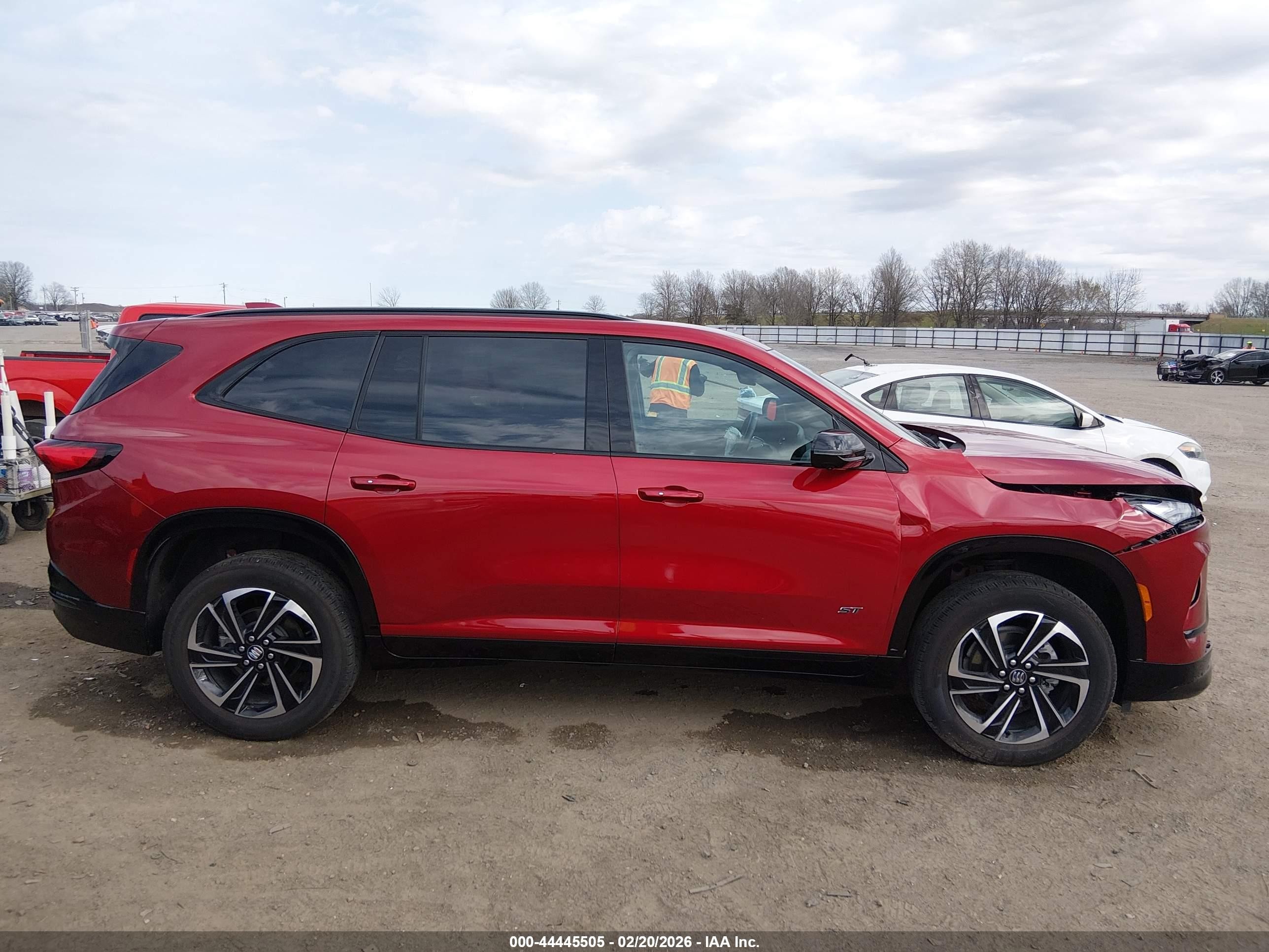2025 Buick Enclave Sport Touring Fwd Красный vin: 5GAERBRSXSJ137988