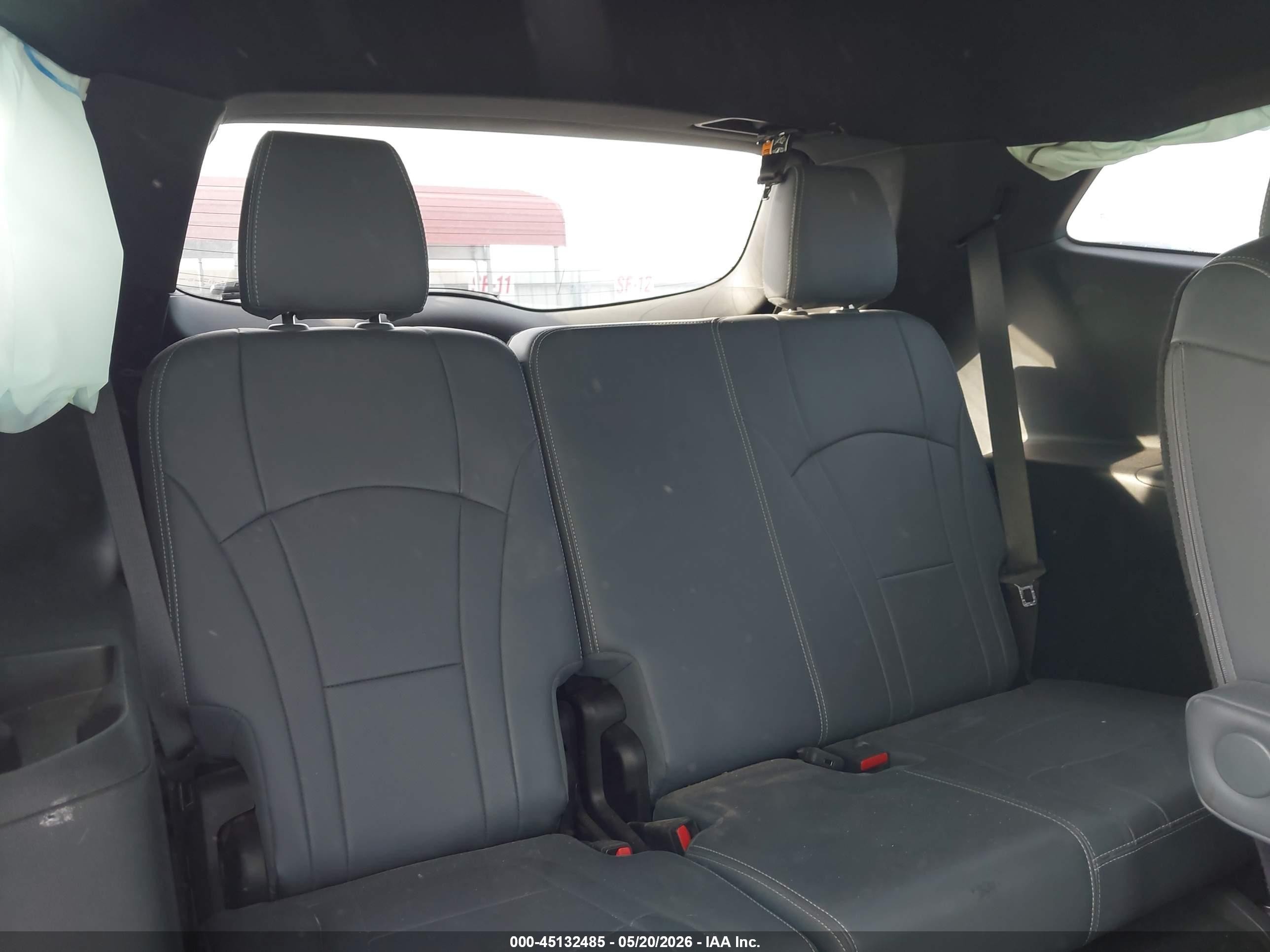 2022 Buick Enclave Fwd Premium Белый vin: 5GAERCKWXNJ185272