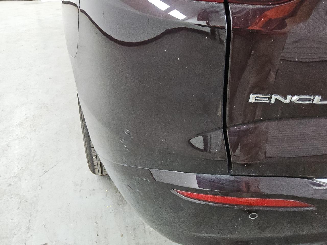 2020 Buick Enclave Avenir Коричневый vin: 5GAERDKW3LJ321289 Damage: Rear Bumper, Scraped, 2 To 3 Inches