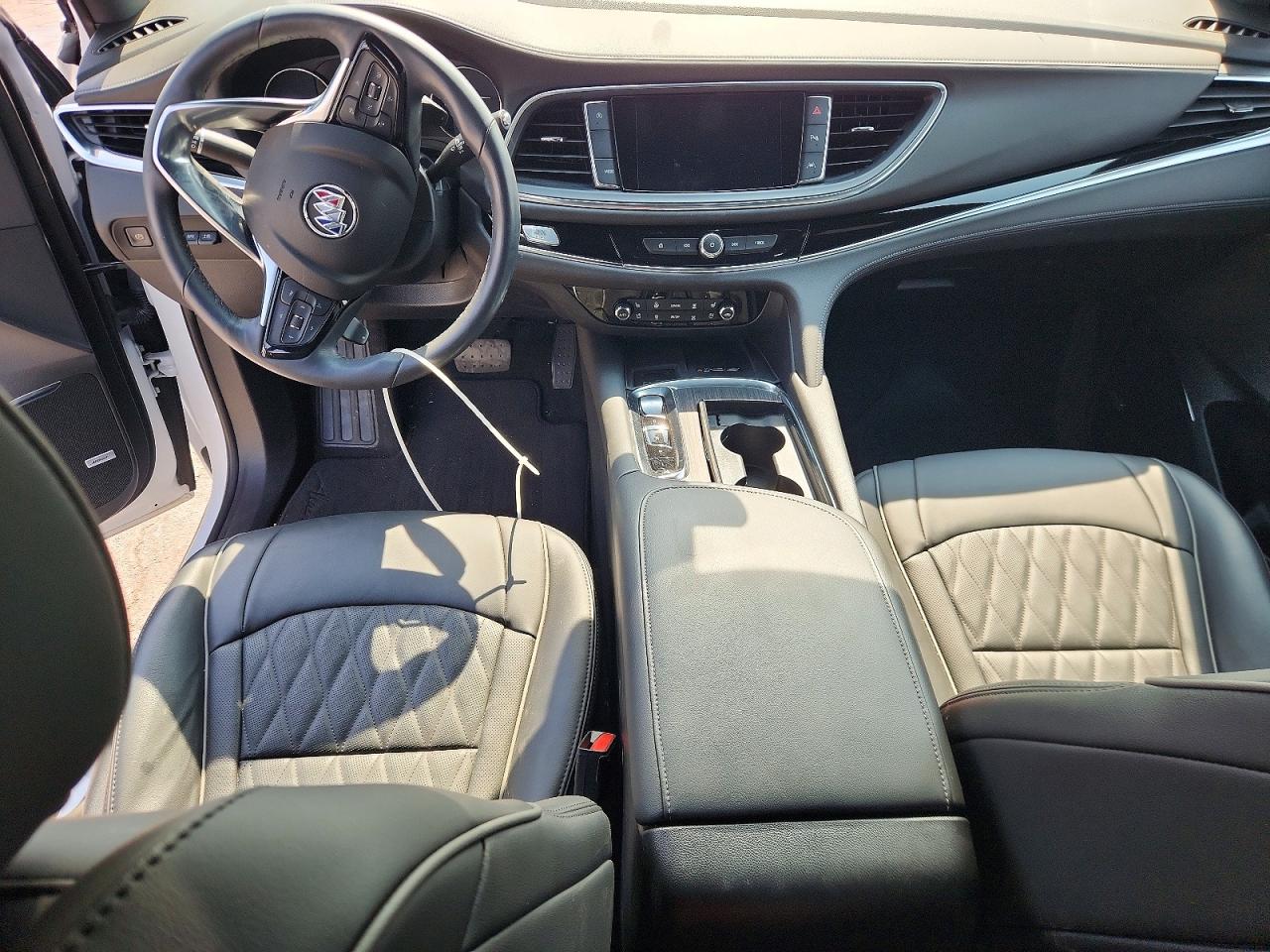 2024 Buick Enclave Avenir Белый vin: 5GAERDKW7RJ124652