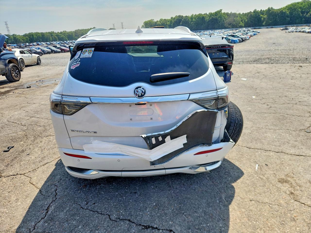 2024 Buick Enclave Avenir Белый vin: 5GAERDKW7RJ124652