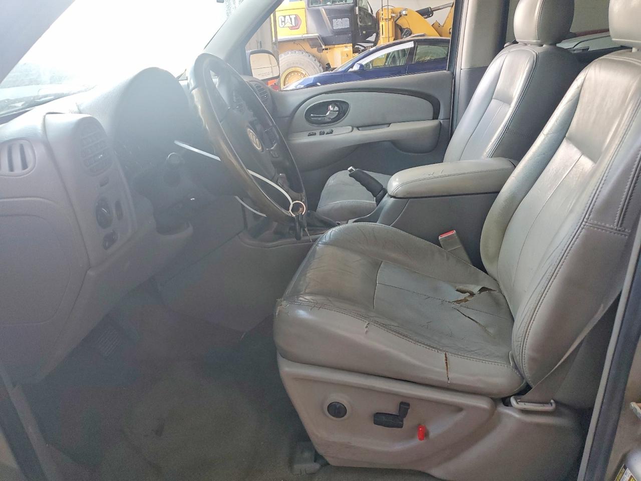 2005 Buick Rainier Cxl Silver vin: 5GAES13M452238659