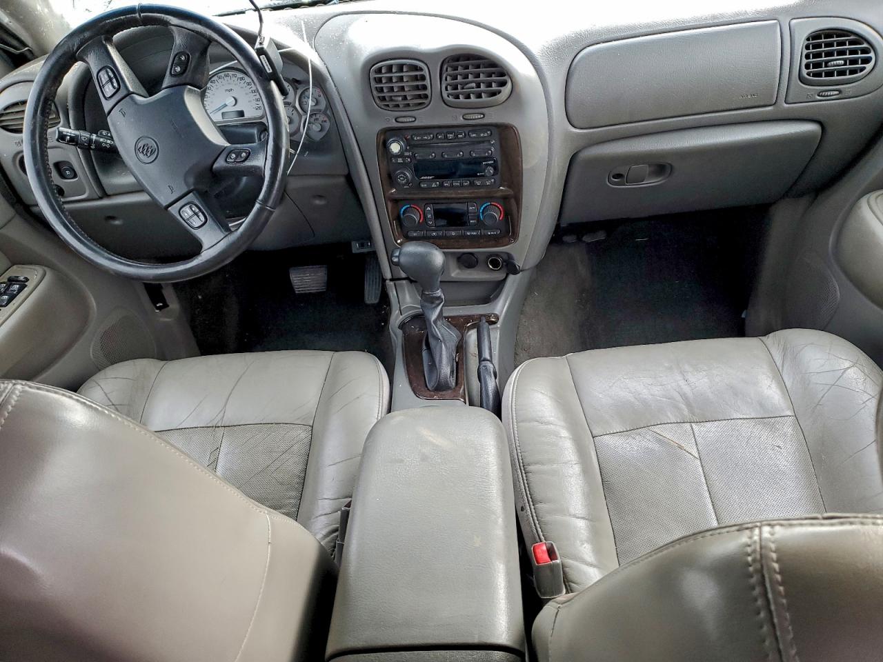 2004 Buick Rainier Cxl White vin: 5GAET13P242201762
