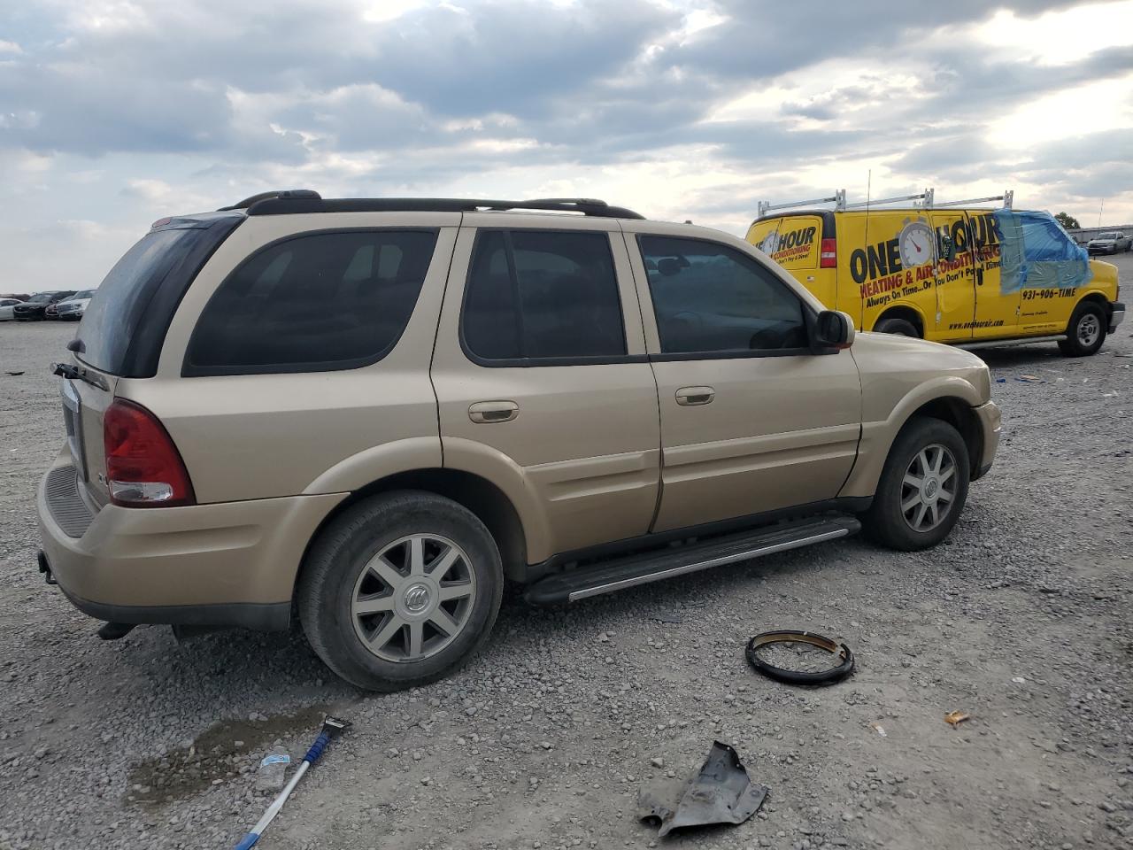 2004 Buick Rainier Cxl Желто-коричневый vin: 5GAET13P742200798