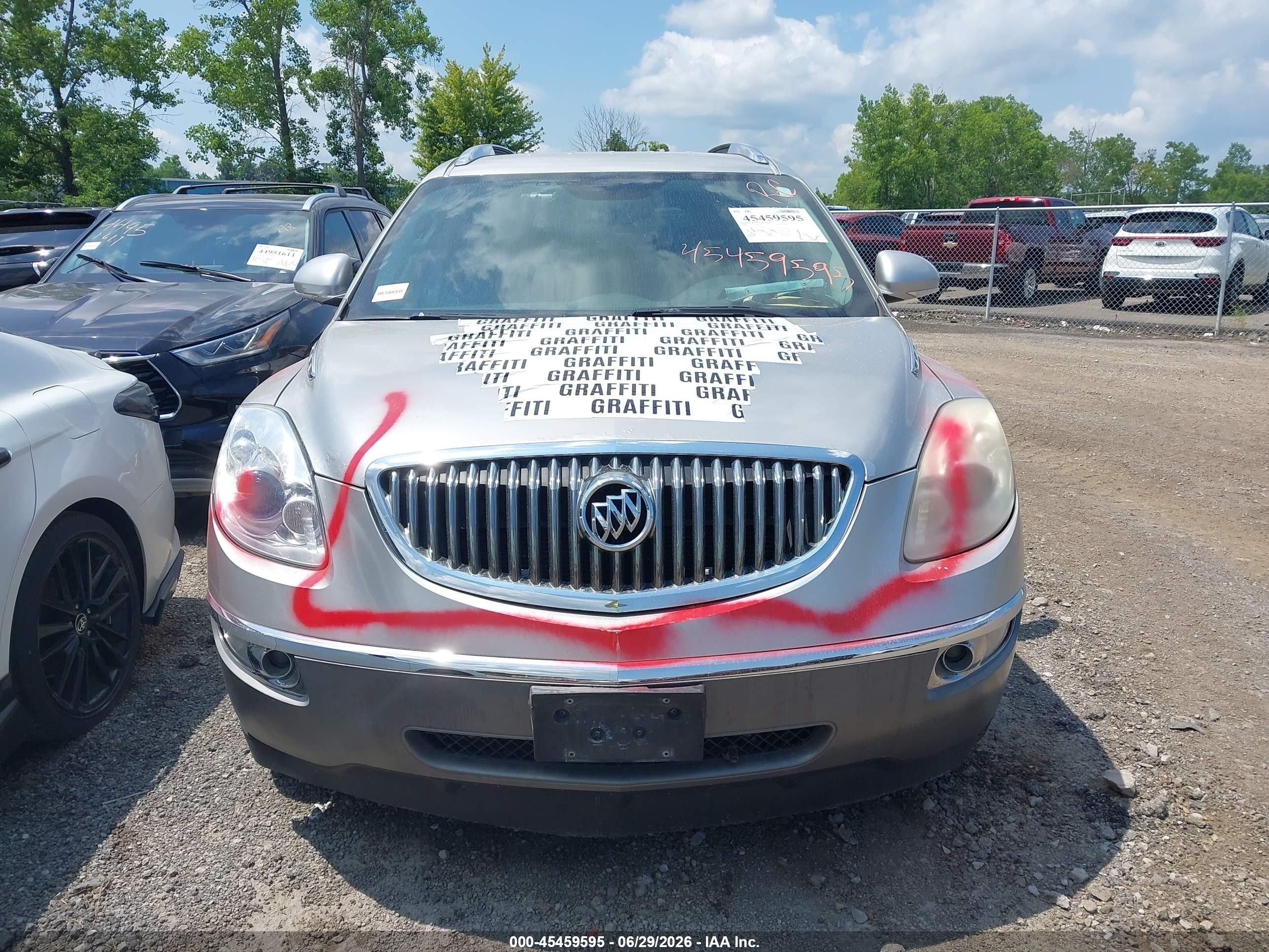 2008 Buick Enclave Cx Silver vin: 5GAEV13718J172650