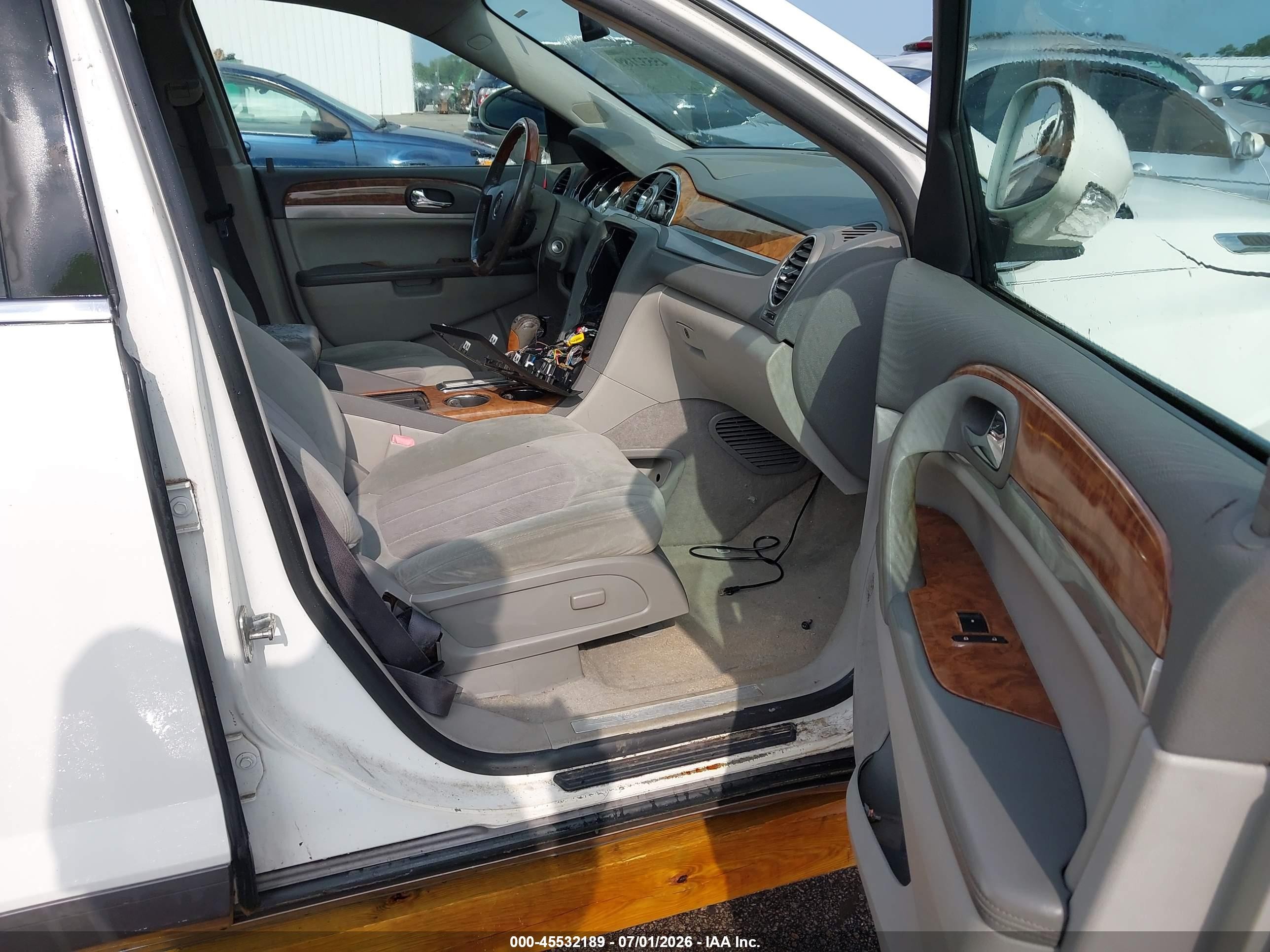 2008 Buick Enclave Cx White vin: 5GAEV13748J265680
