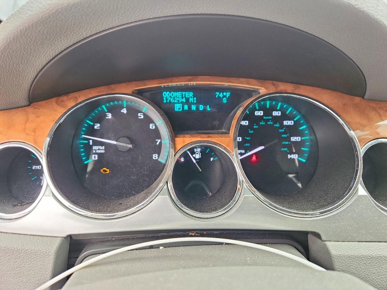 2009 Buick Enclave Cx Silver vin: 5GAEV13D39J109718