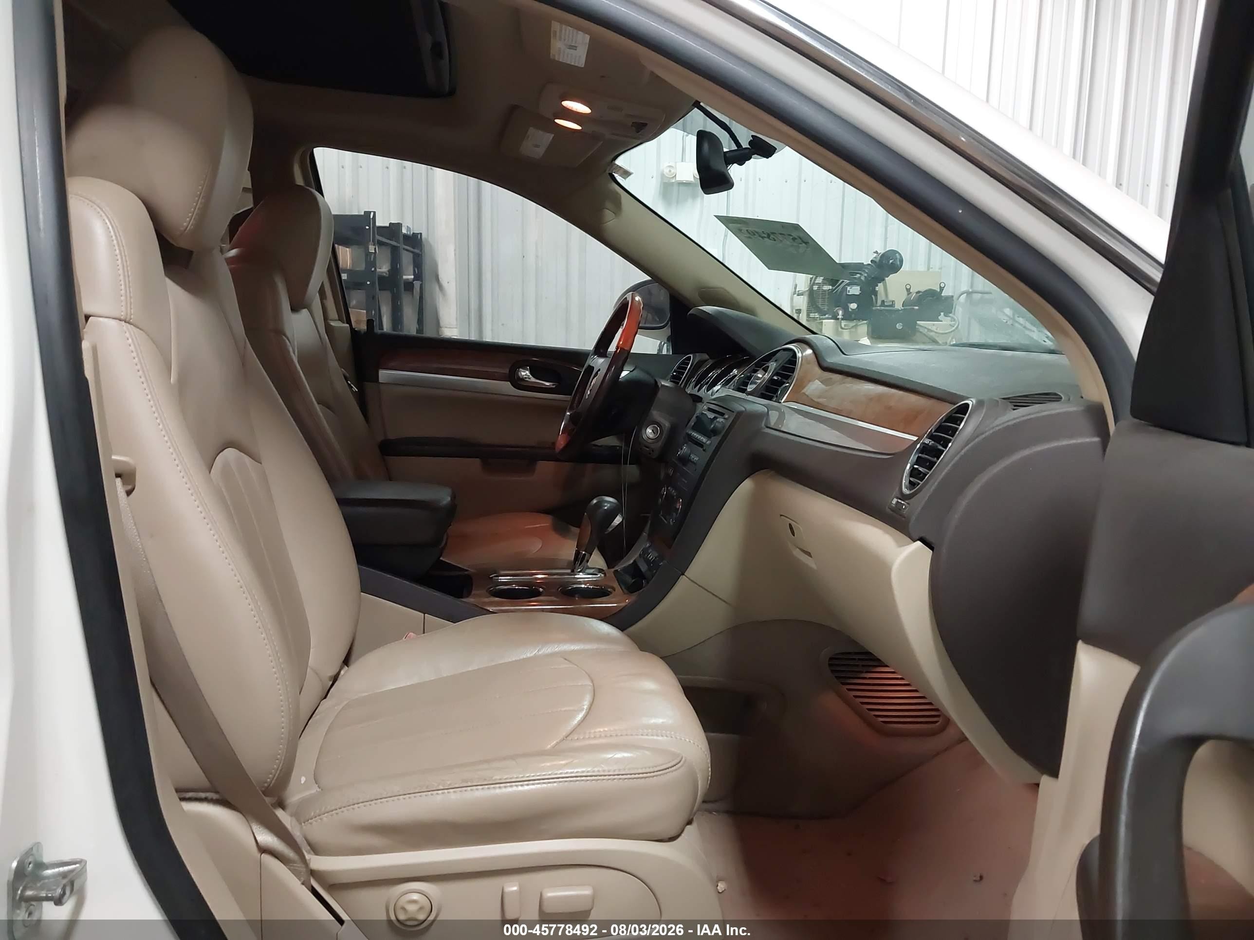 2008 Buick Enclave Cxl White vin: 5GAEV23718J258658
