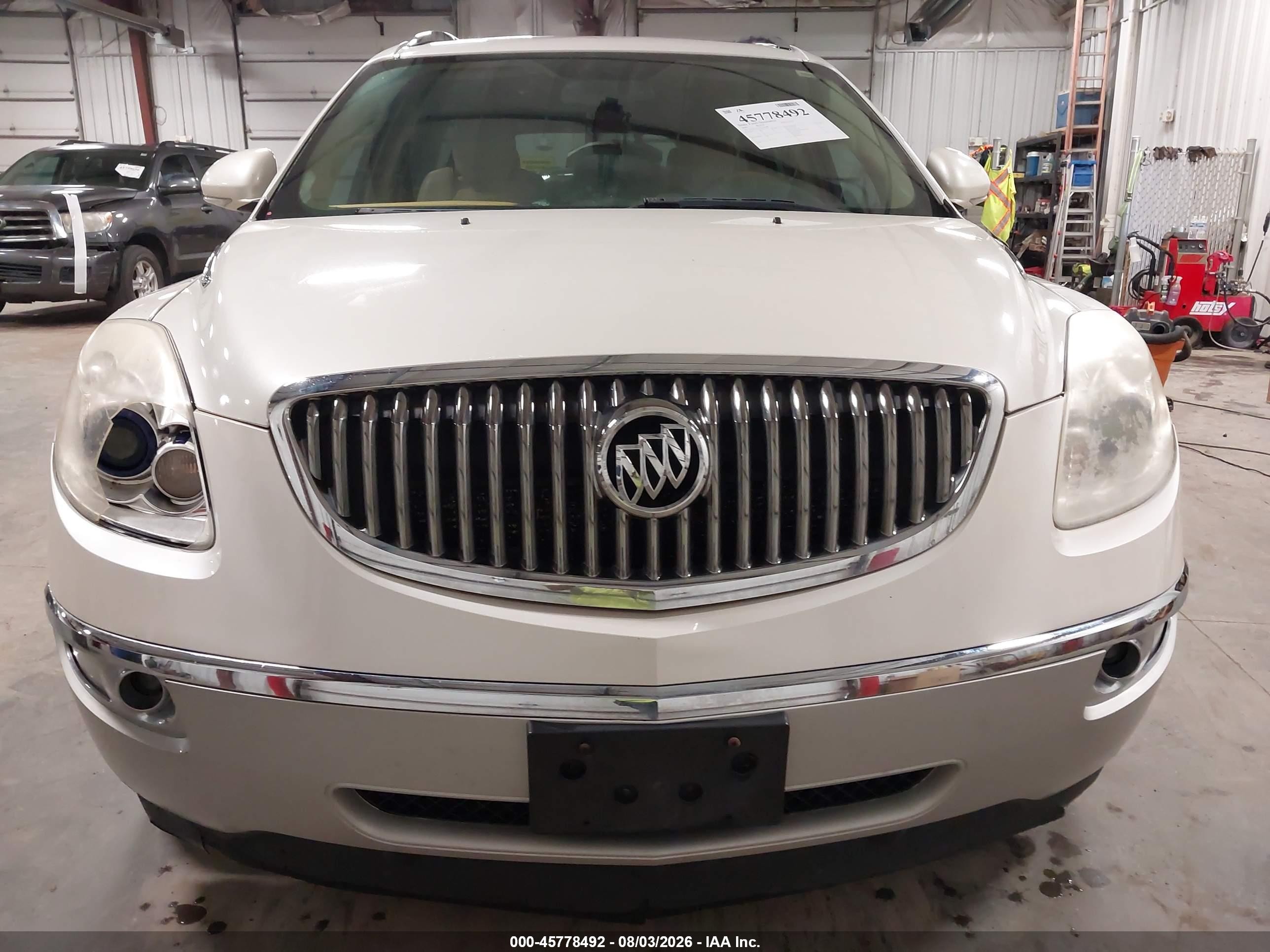 2008 Buick Enclave Cxl White vin: 5GAEV23718J258658
