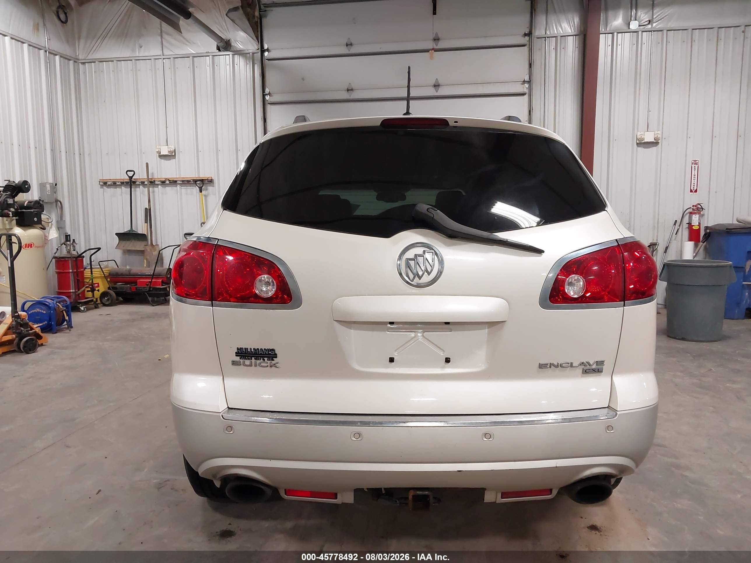 2008 Buick Enclave Cxl White vin: 5GAEV23718J258658
