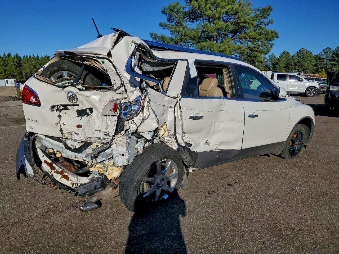 2008 Buick Enclave Cxl White vin: 5GAEV23728J116576