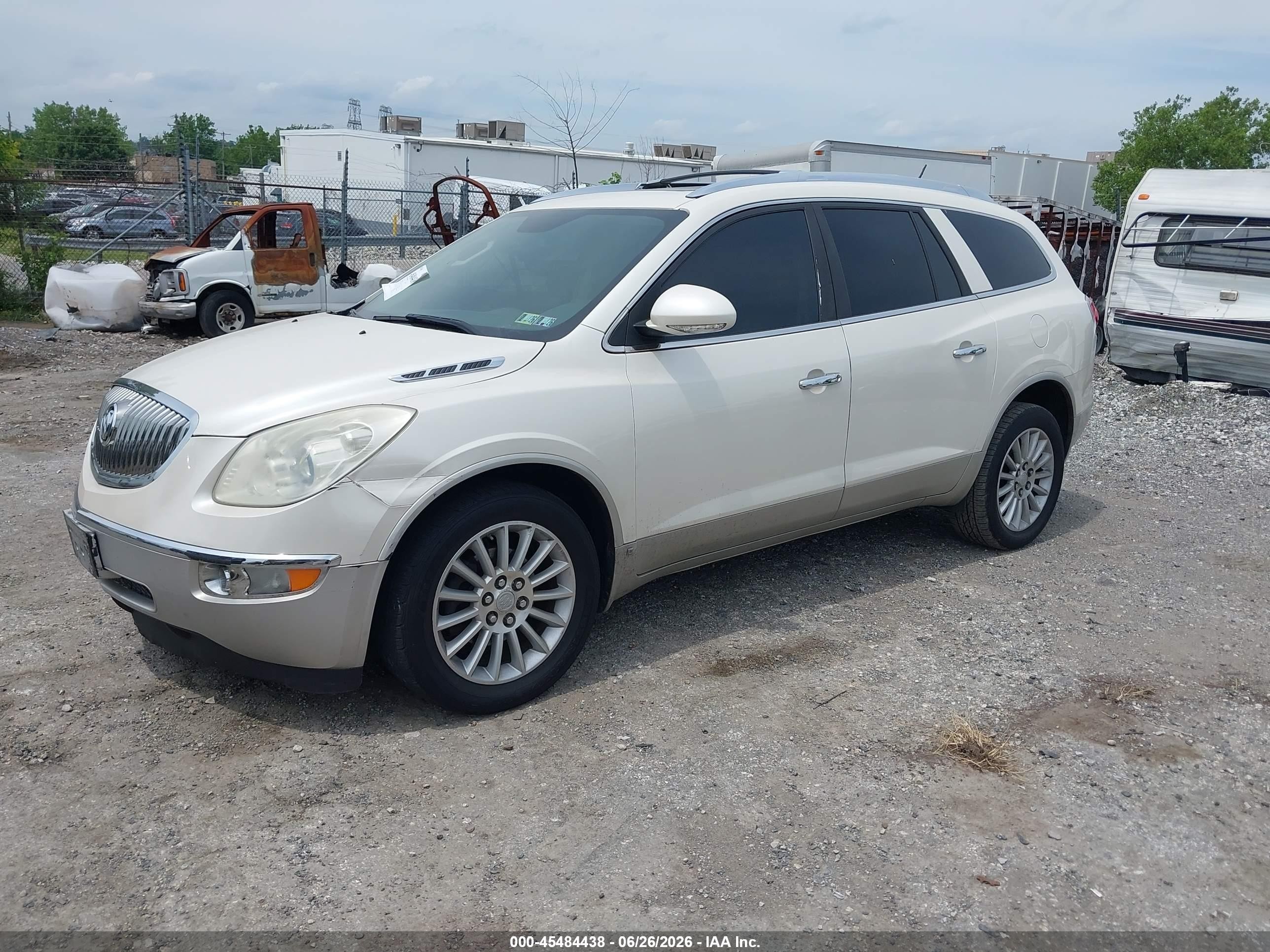 2008 Buick Enclave Cxl White vin: 5GAEV23728J189267