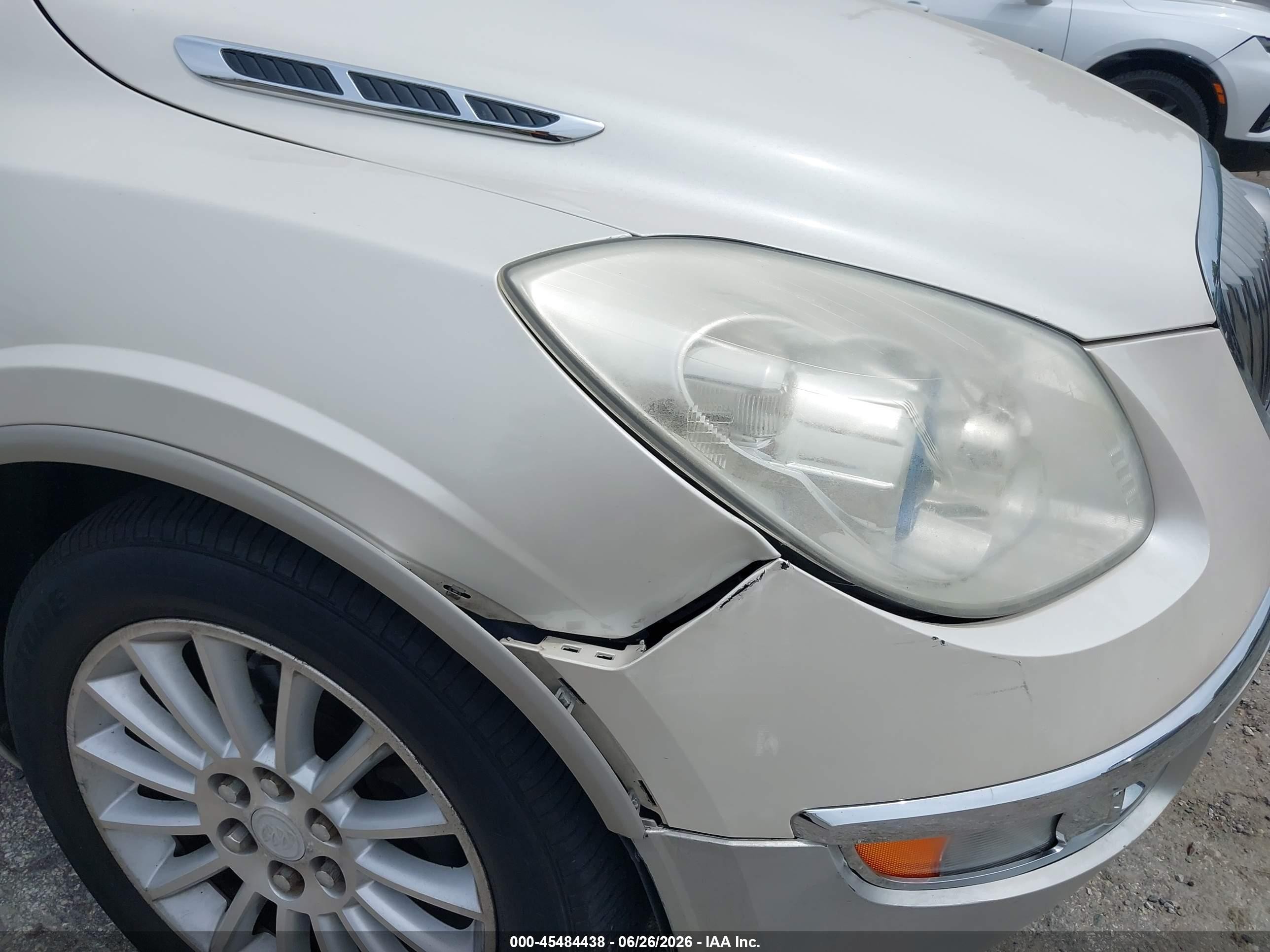 2008 Buick Enclave Cxl White vin: 5GAEV23728J189267