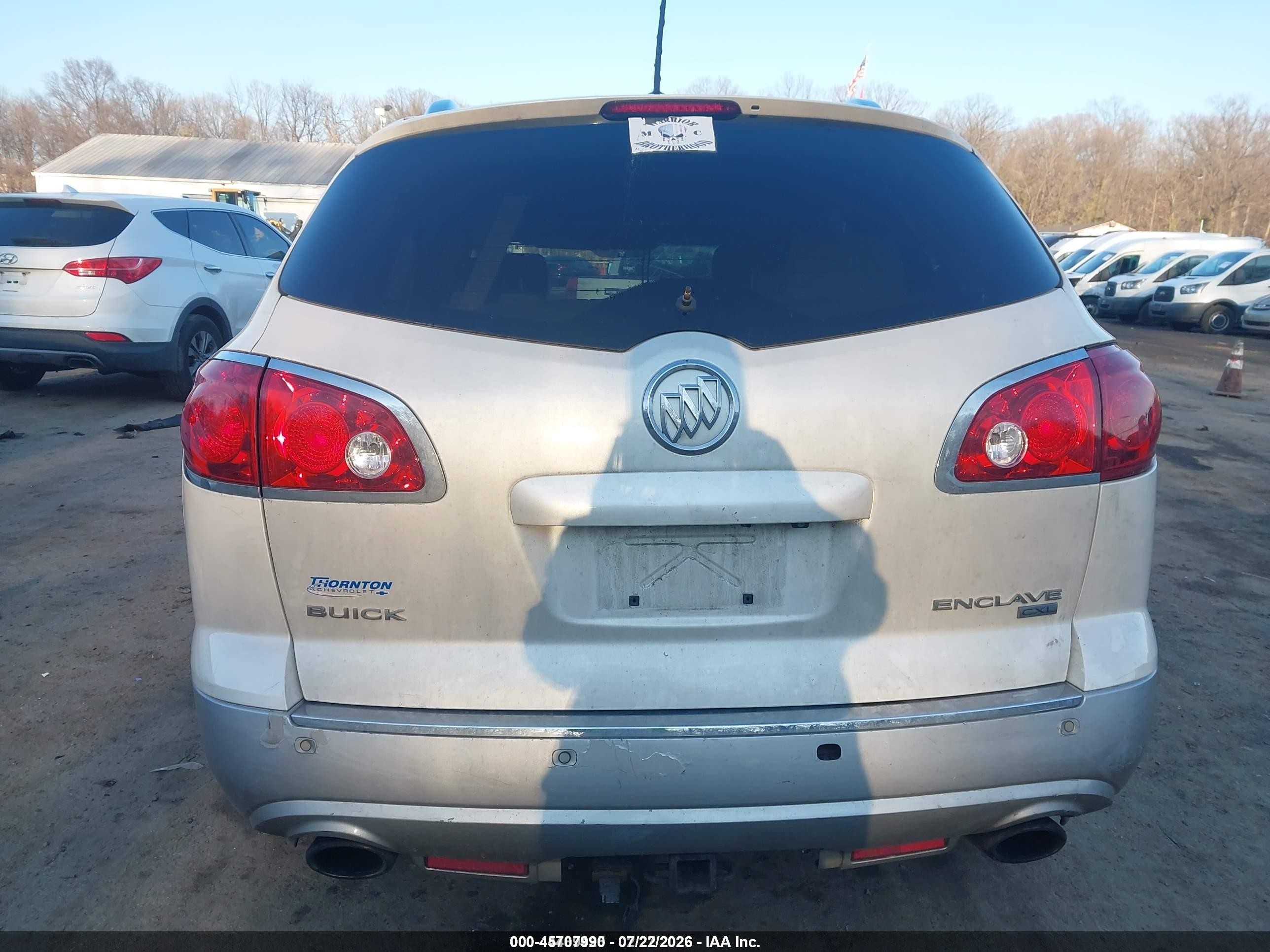 2008 Buick Enclave Cxl White vin: 5GAEV23728J267045
