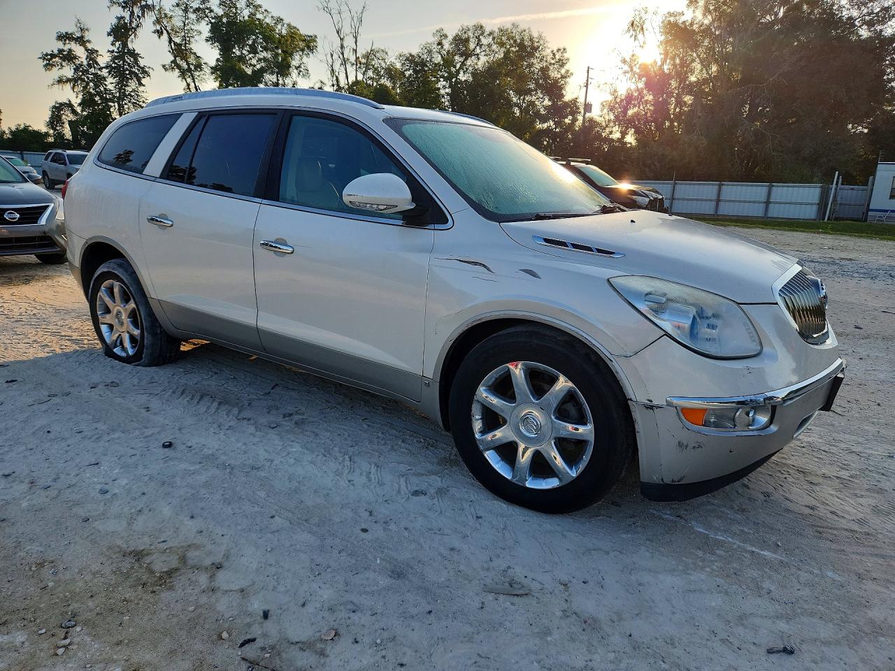 2008 Buick Enclave Cxl White vin: 5GAEV23748J201158